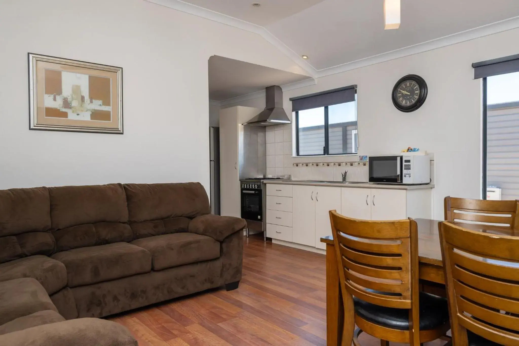 Two-Bedroom Chalet in Sunset Beach Holiday Park Two-Bedroom Chalet in Sunset Beach Holiday Park