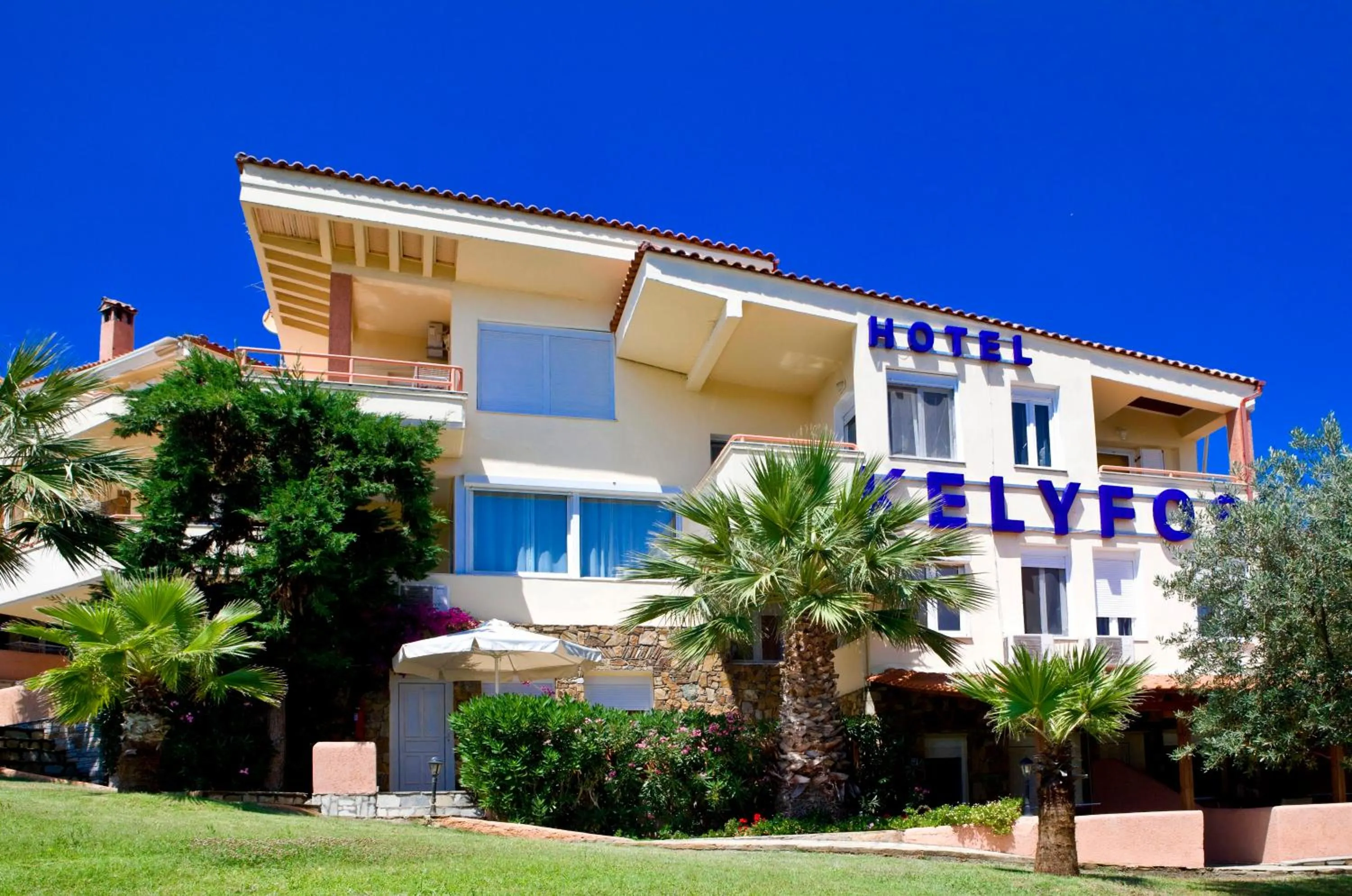 Property building in Kelyfos Hotel