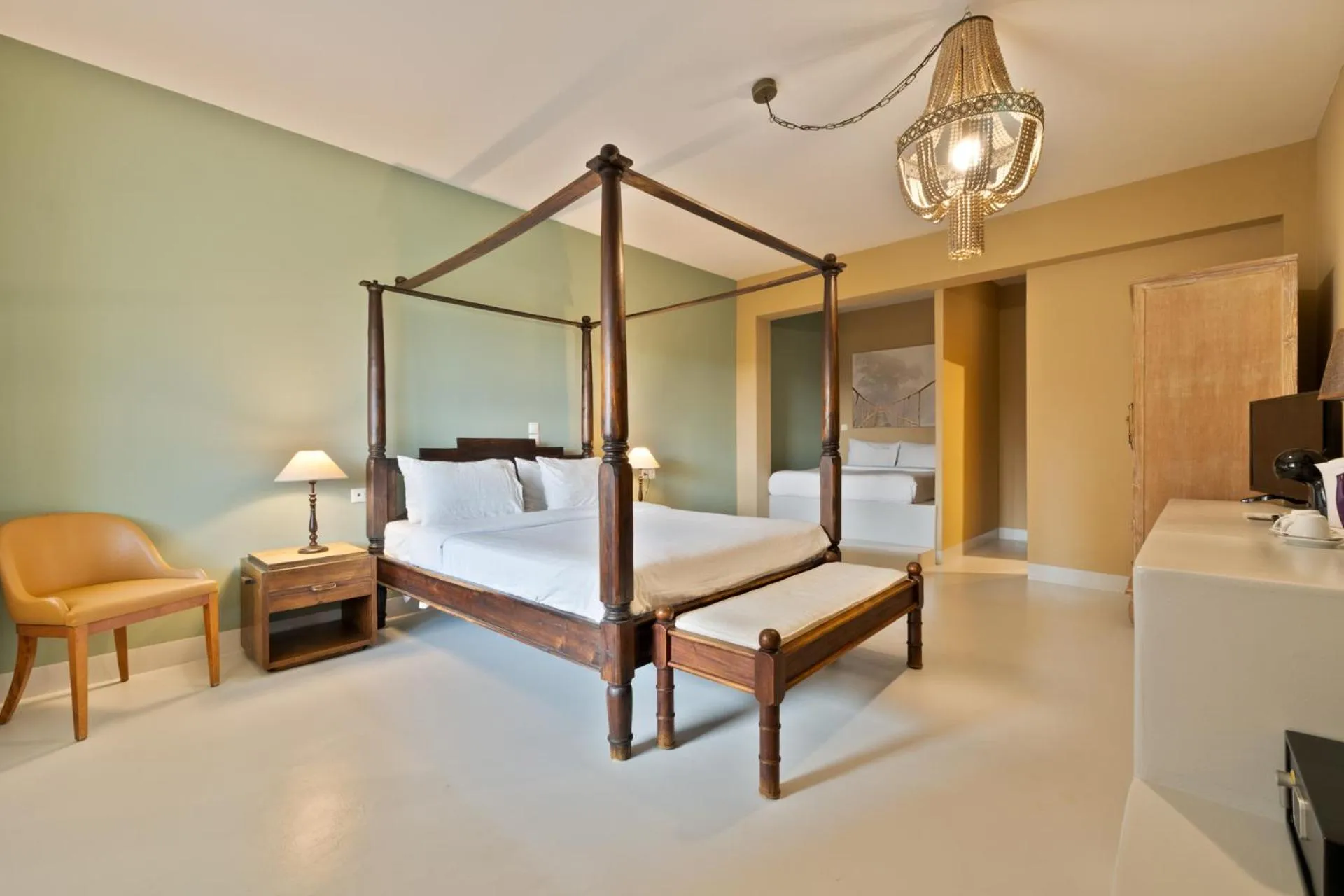 Bed in Kelyfos Hotel