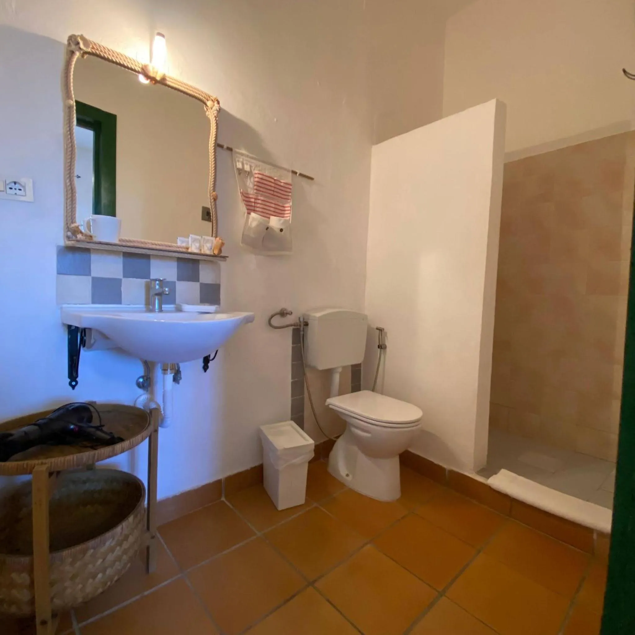 Bathroom in bolinajazz