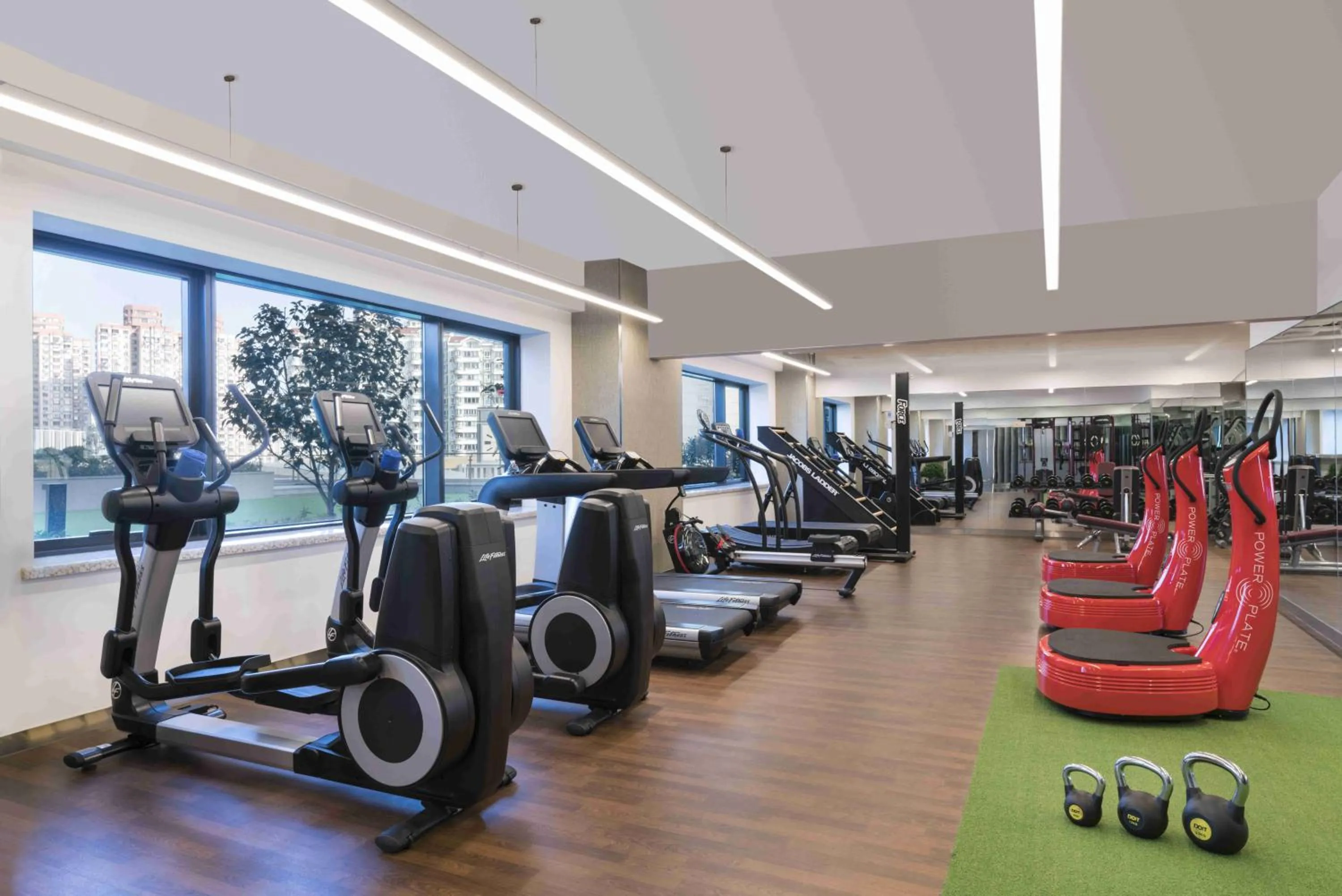 Fitness centre/facilities in Amara Shanghai