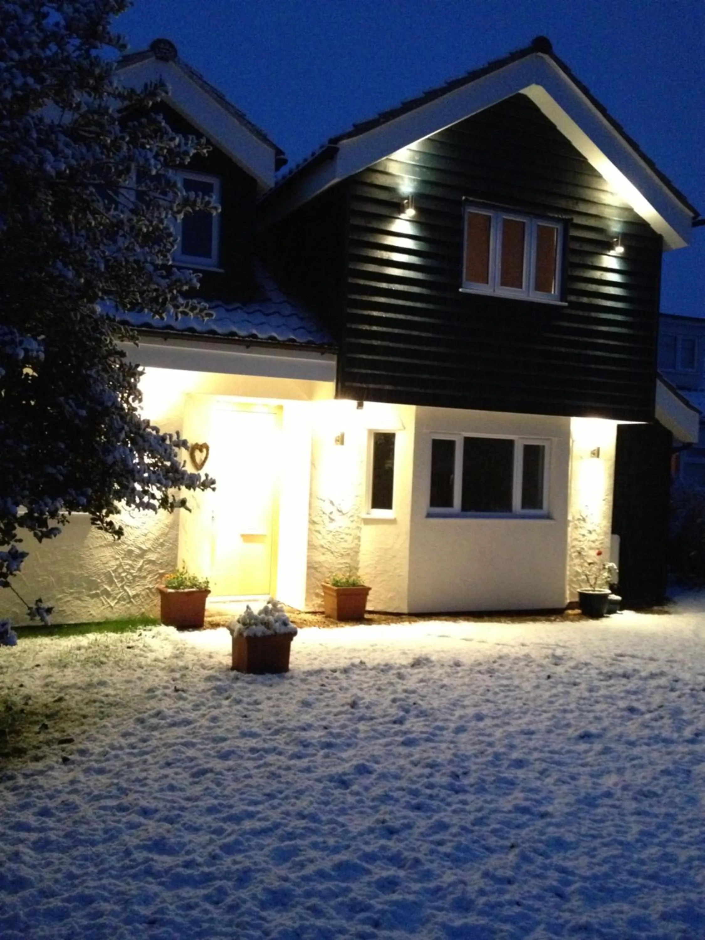 Facade/entrance in Laurels