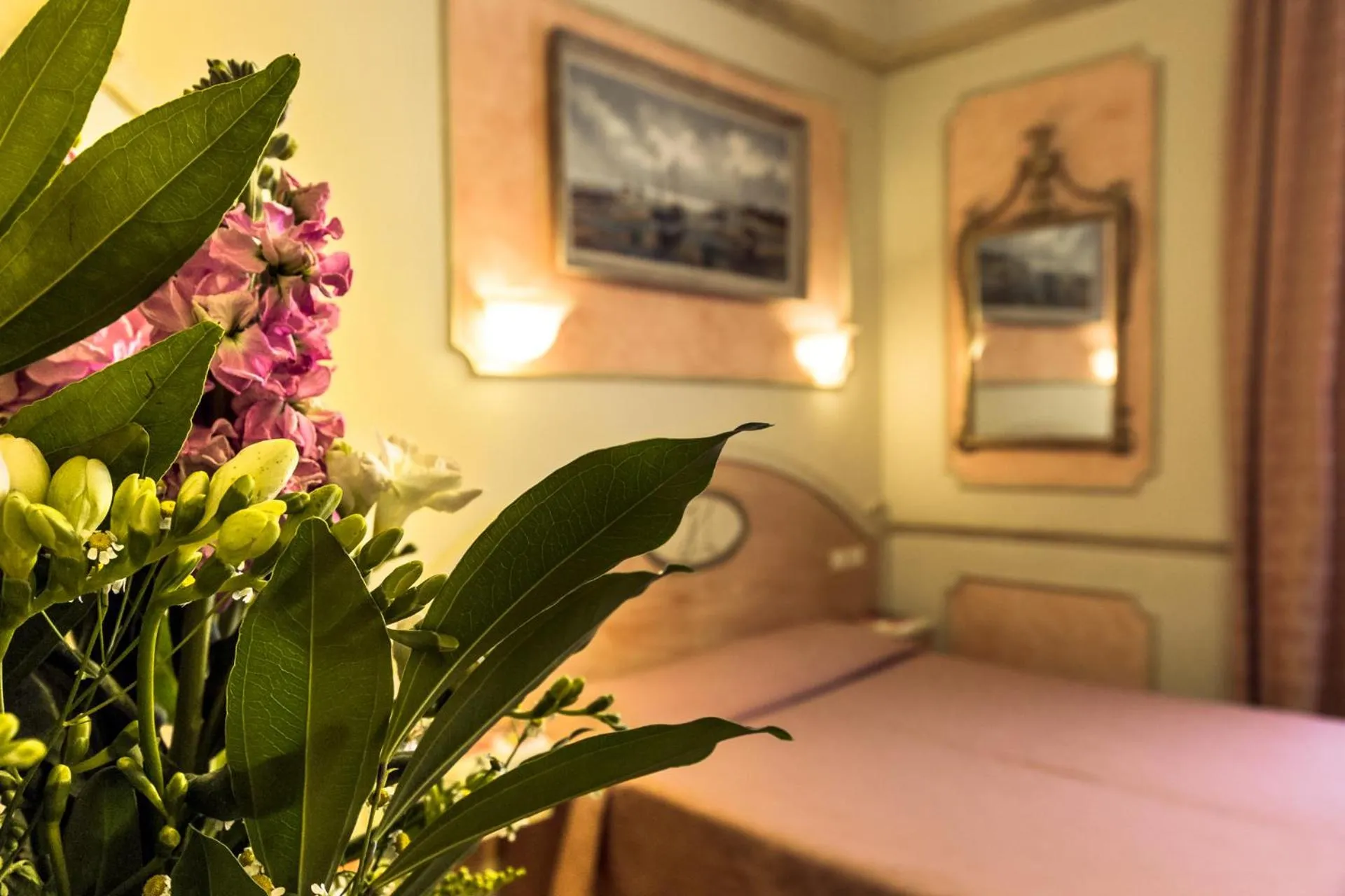 Bedroom, Bed in Antica Residenza D'Azeglio Room&Breakfast di Charme