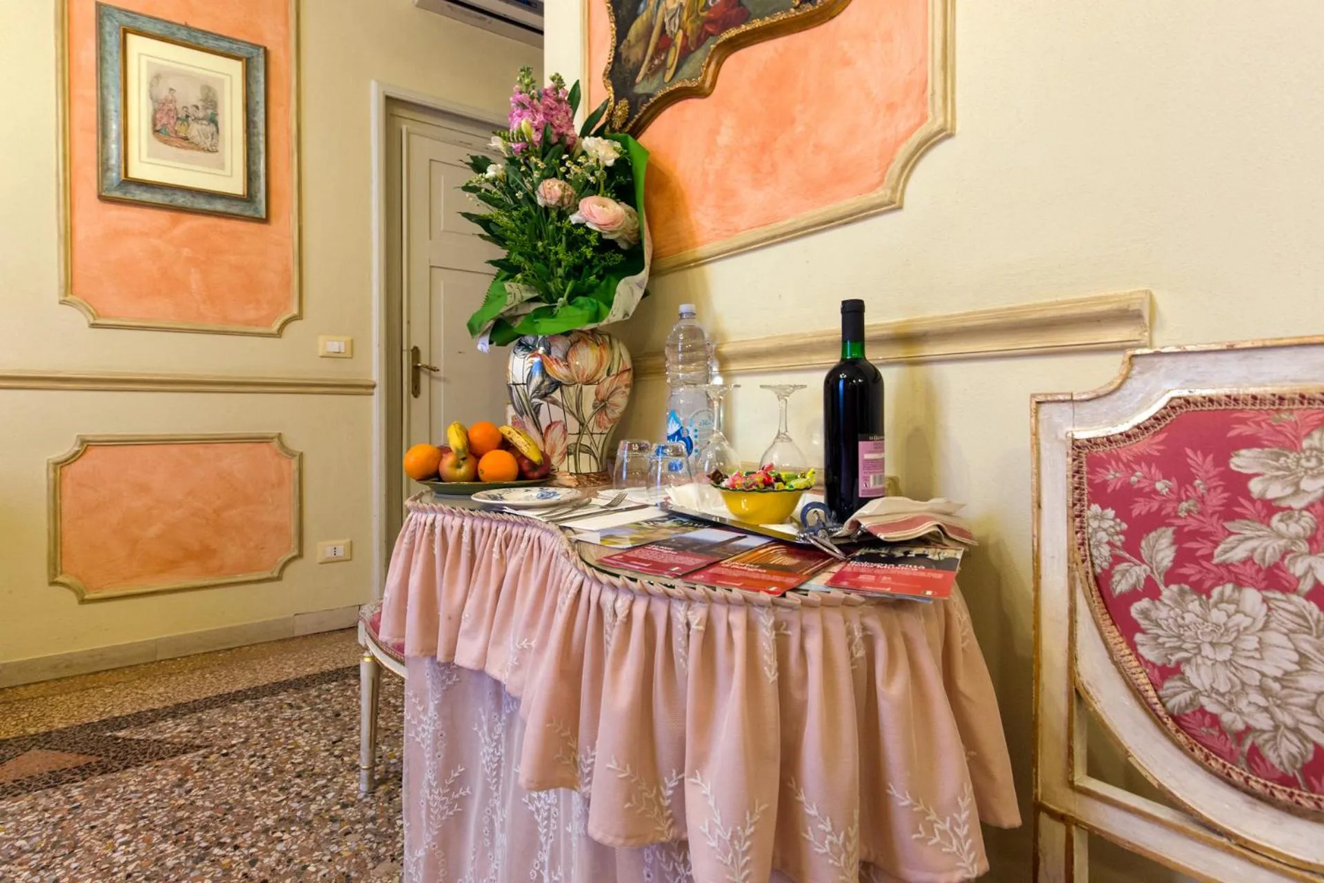 Bedroom in Antica Residenza D'Azeglio Room&Breakfast di Charme