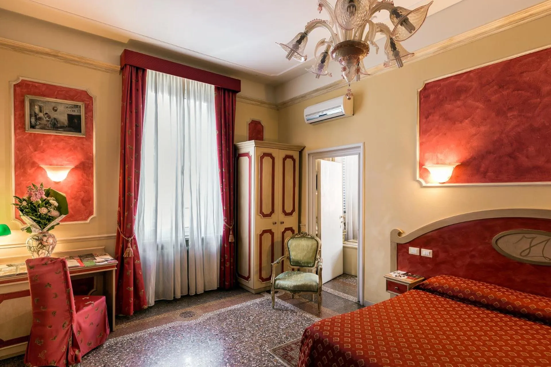 Restaurant/places to eat, Bed in Antica Residenza D'Azeglio Room&Breakfast di Charme