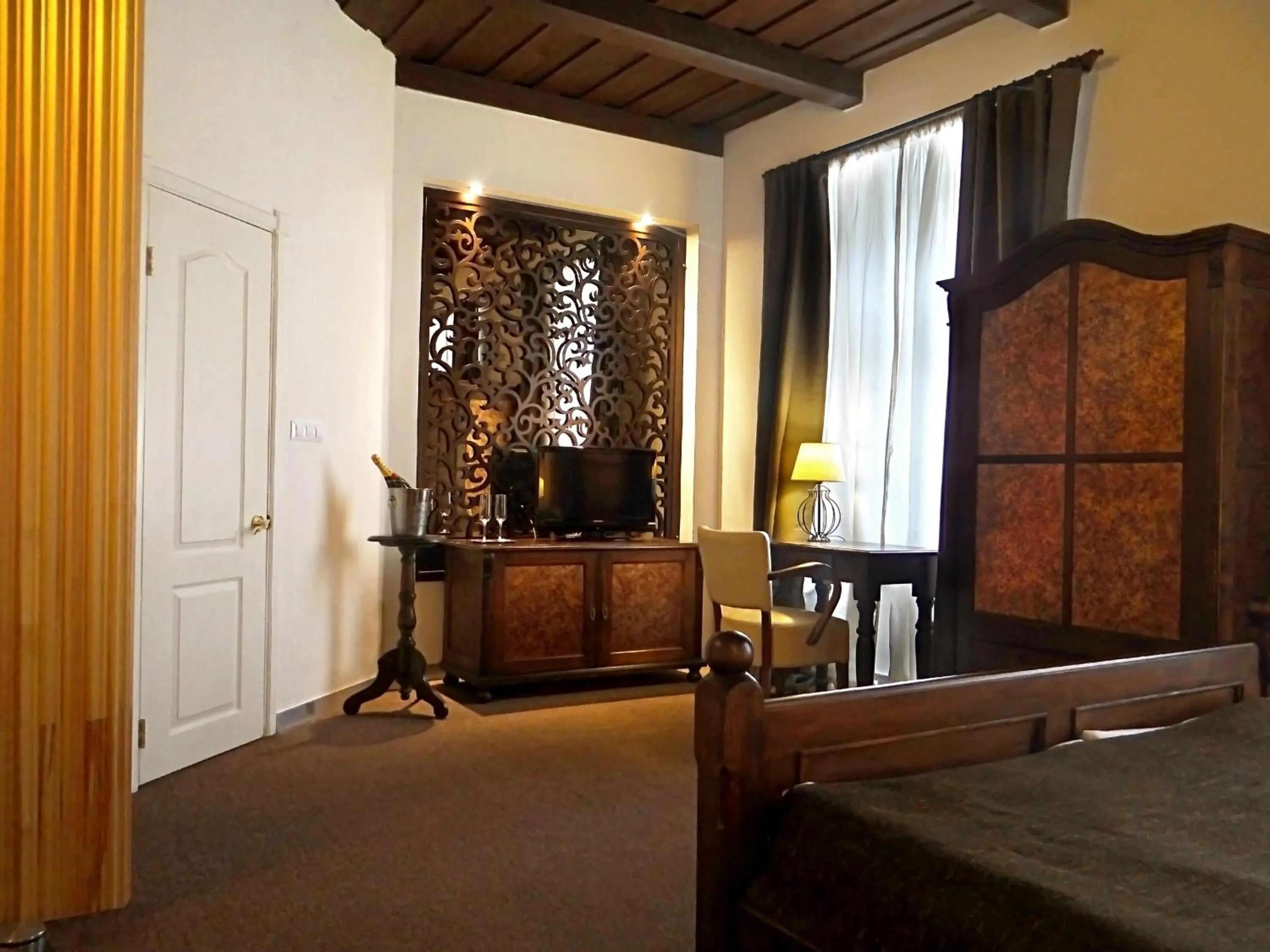 Photo of the whole room, Bed in Hotel U Kříže