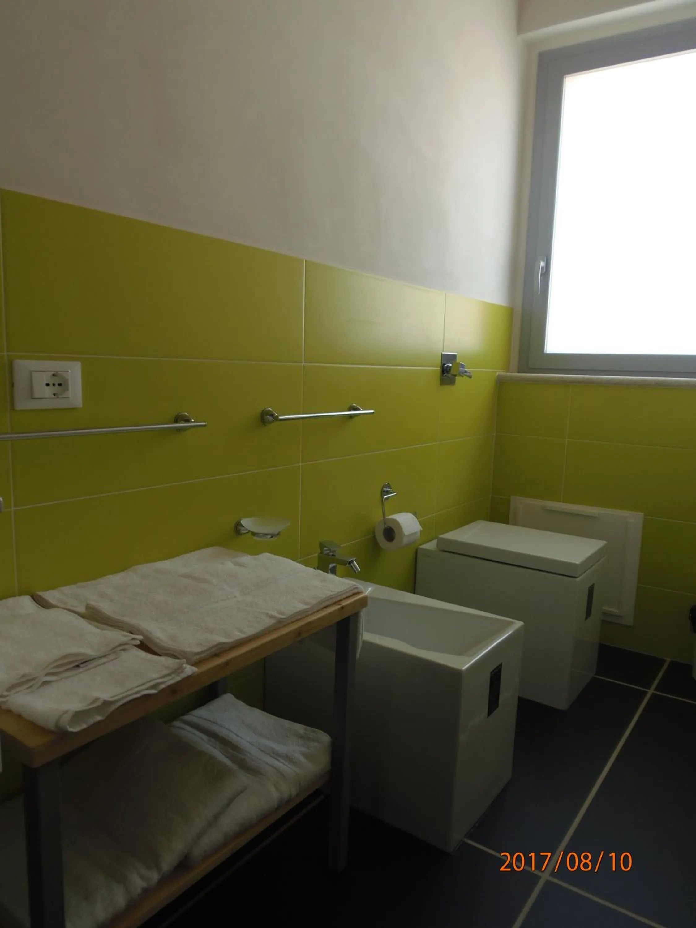 Shower in B&B Brezza Delle Egadi