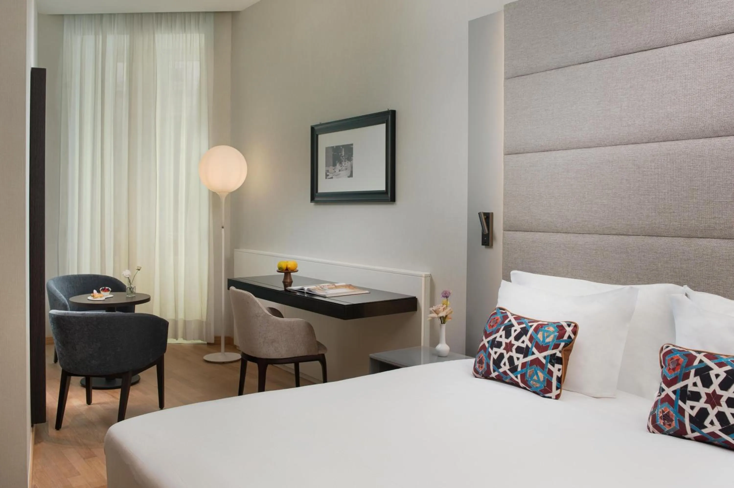 Bedroom, Bed in NH Collection Palermo Palazzo Sitano