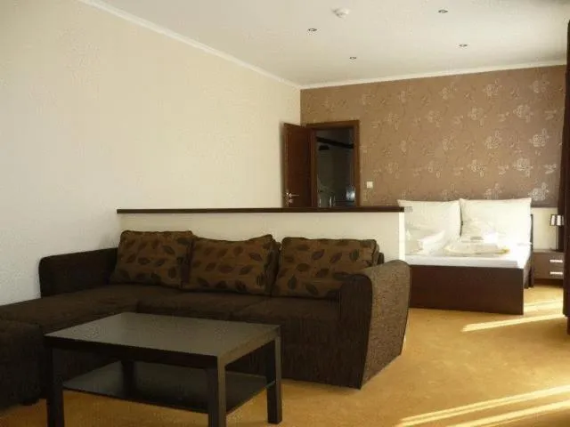 Photo of the whole room in Hotel Galanta