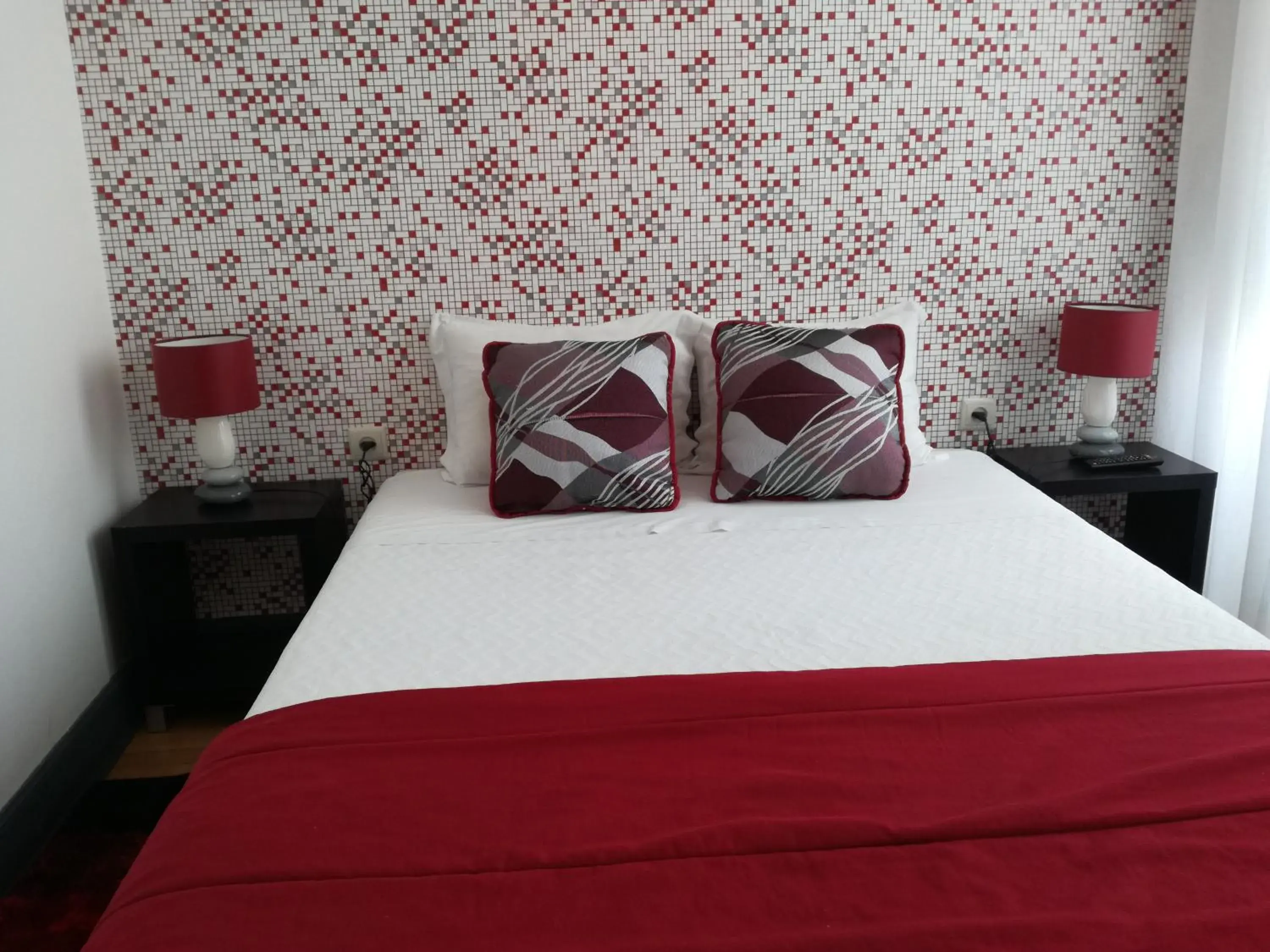 Double Room with Shared Bathroom in Hospedaria 5 Bicas Double Room with Shared Bathroom in Hospedaria 5 Bicas