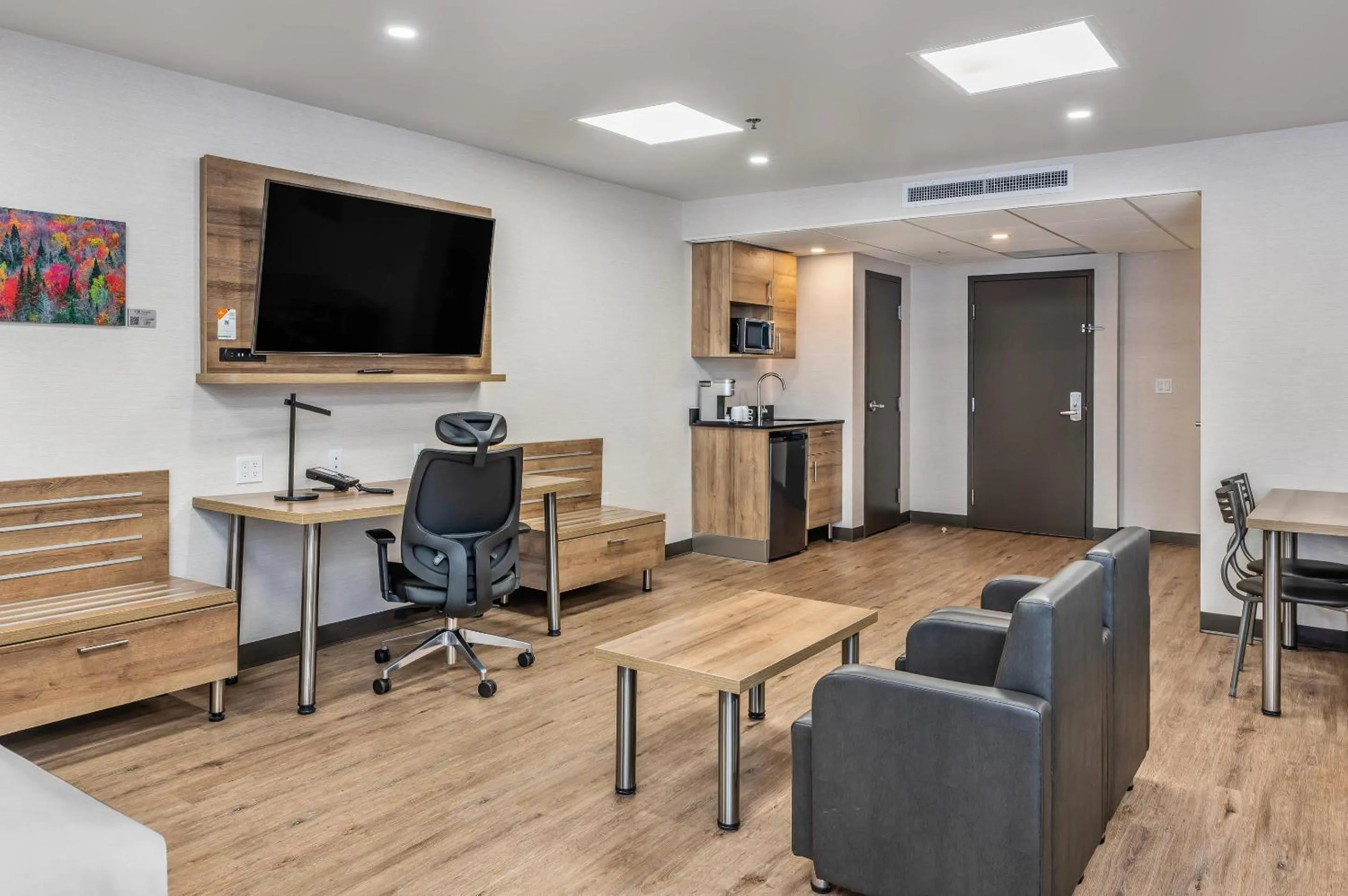 TV and multimedia in Quality Suites