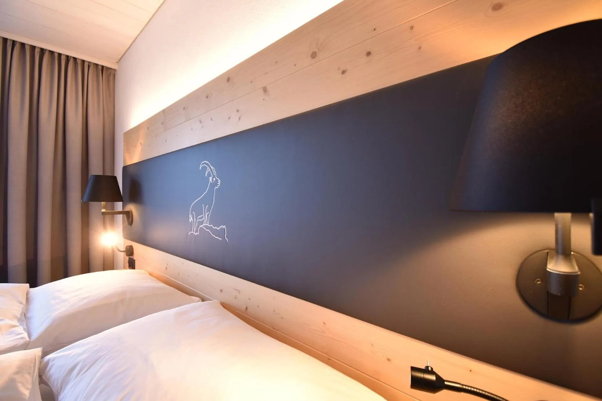 Bed in Hotel Laaxerhof