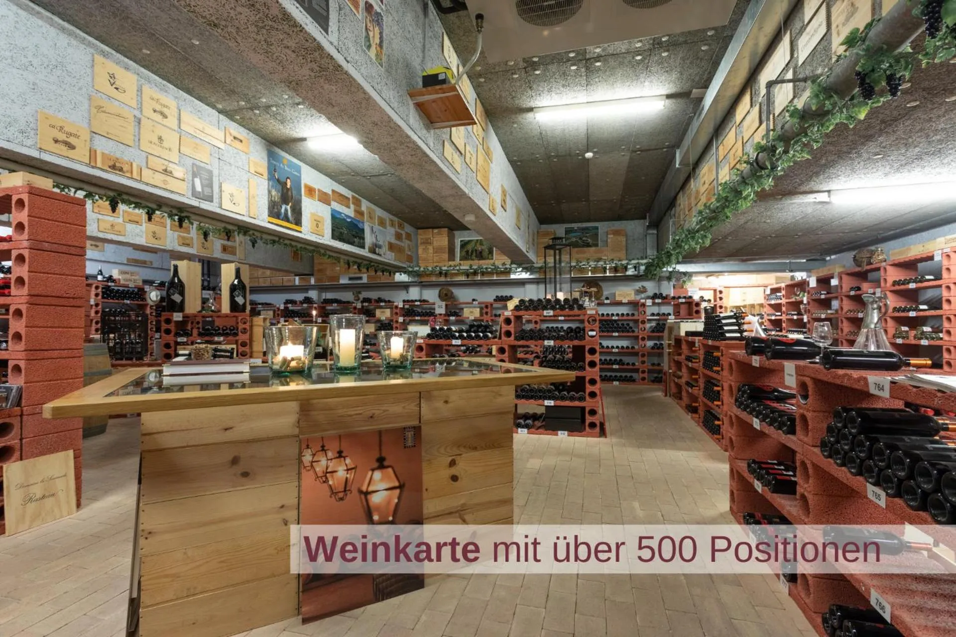 Restaurant/places to eat in Hotel Laaxerhof