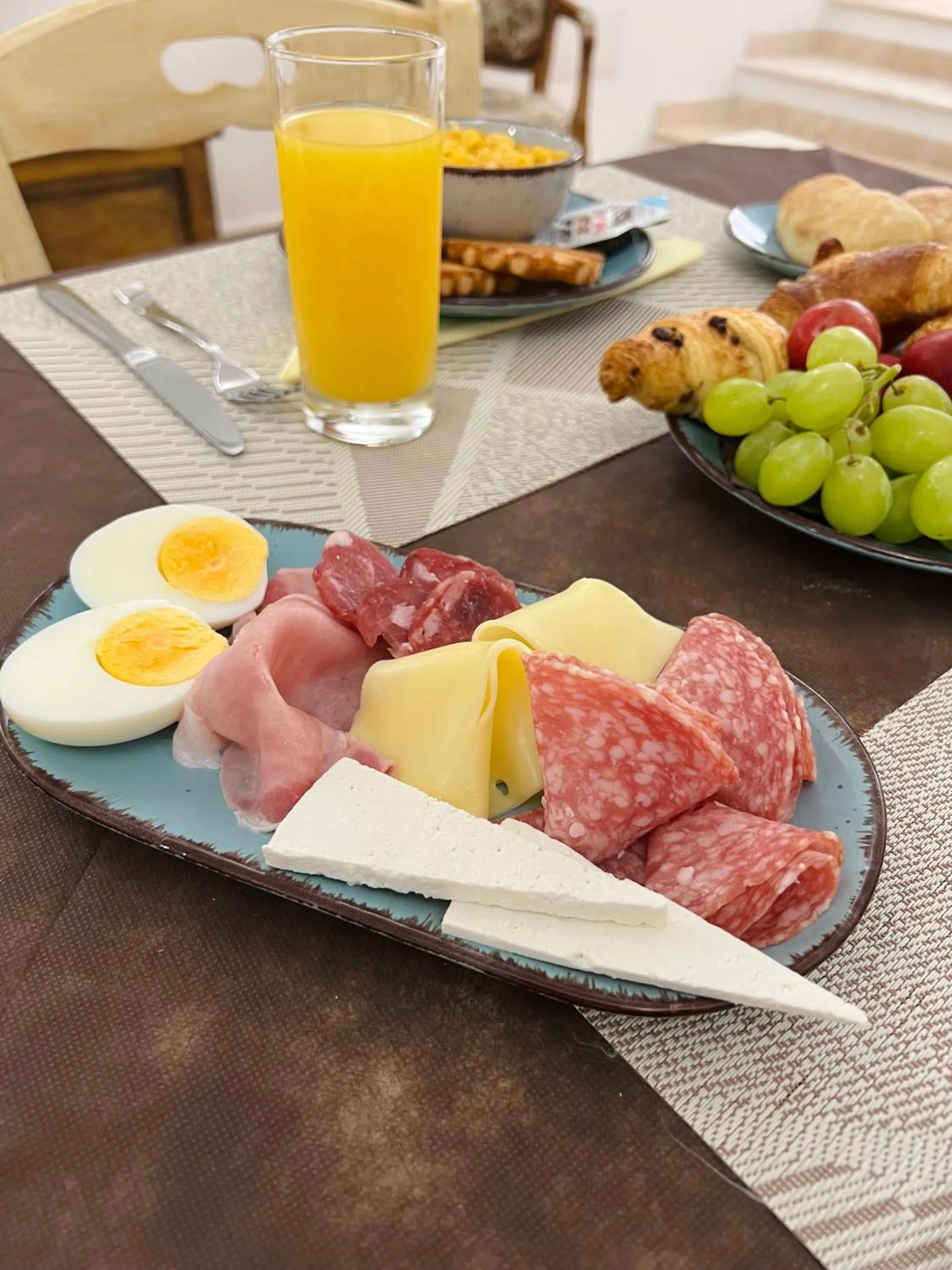 Food and drinks in Bosa Queen House