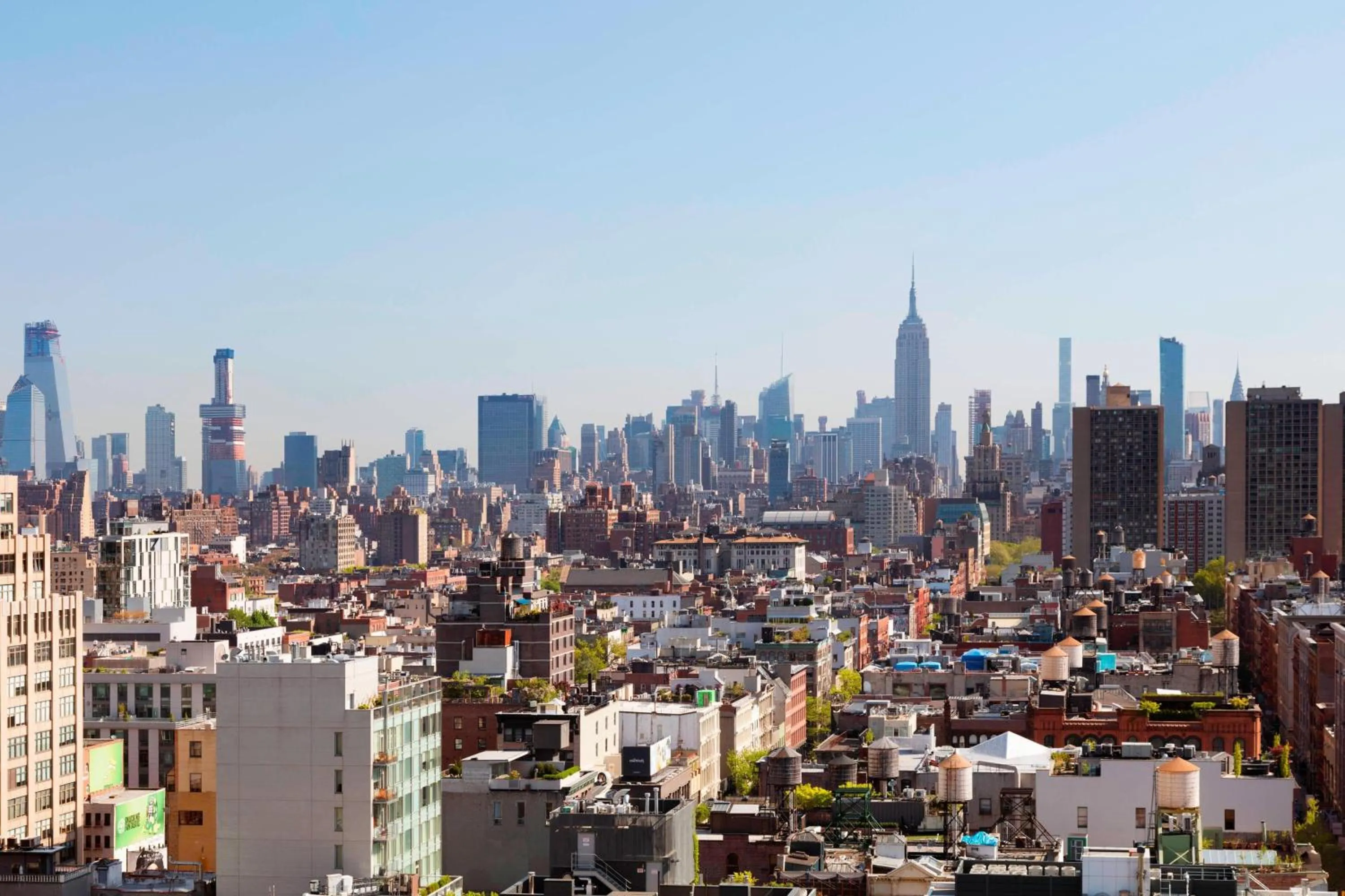 Photo of the whole room in Sheraton Tribeca New York Hotel