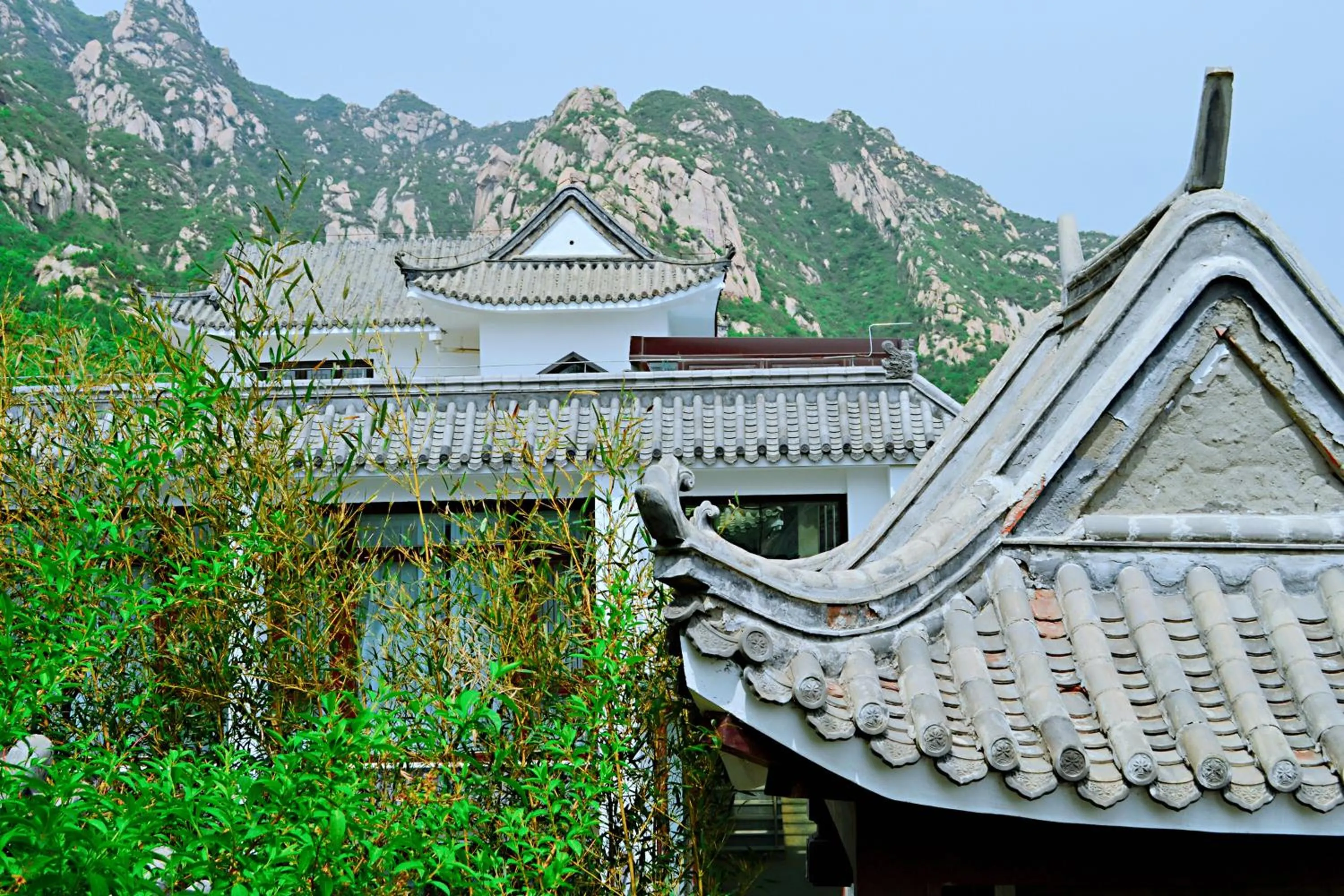 Property building in Guan Sam Hotel