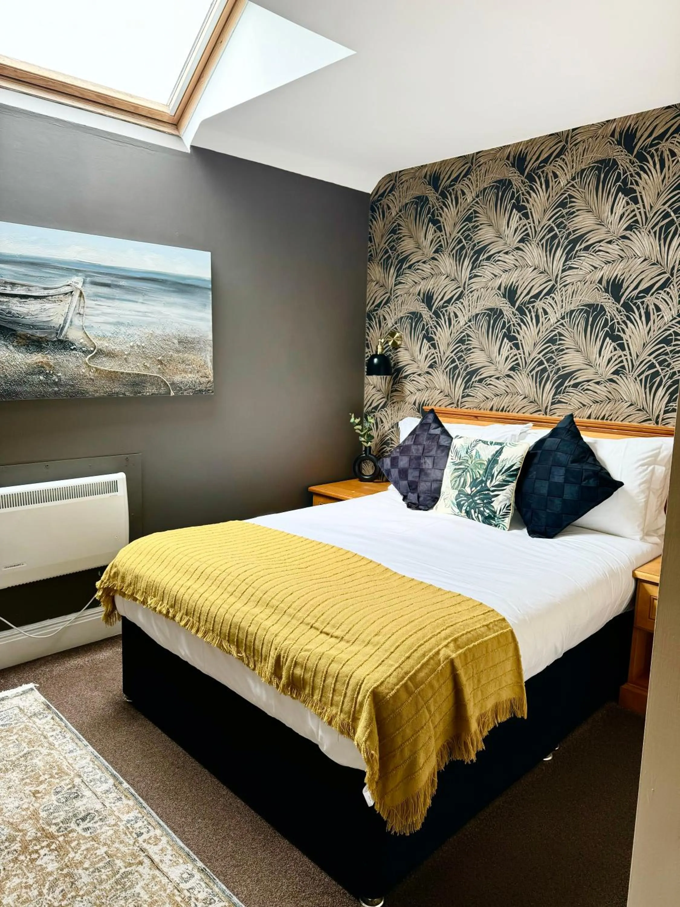 Bed in The White House Inn - Whitby