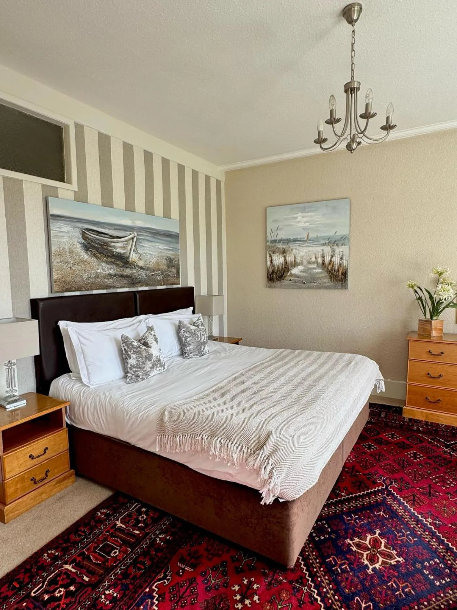 Bed in The White House Inn - Whitby