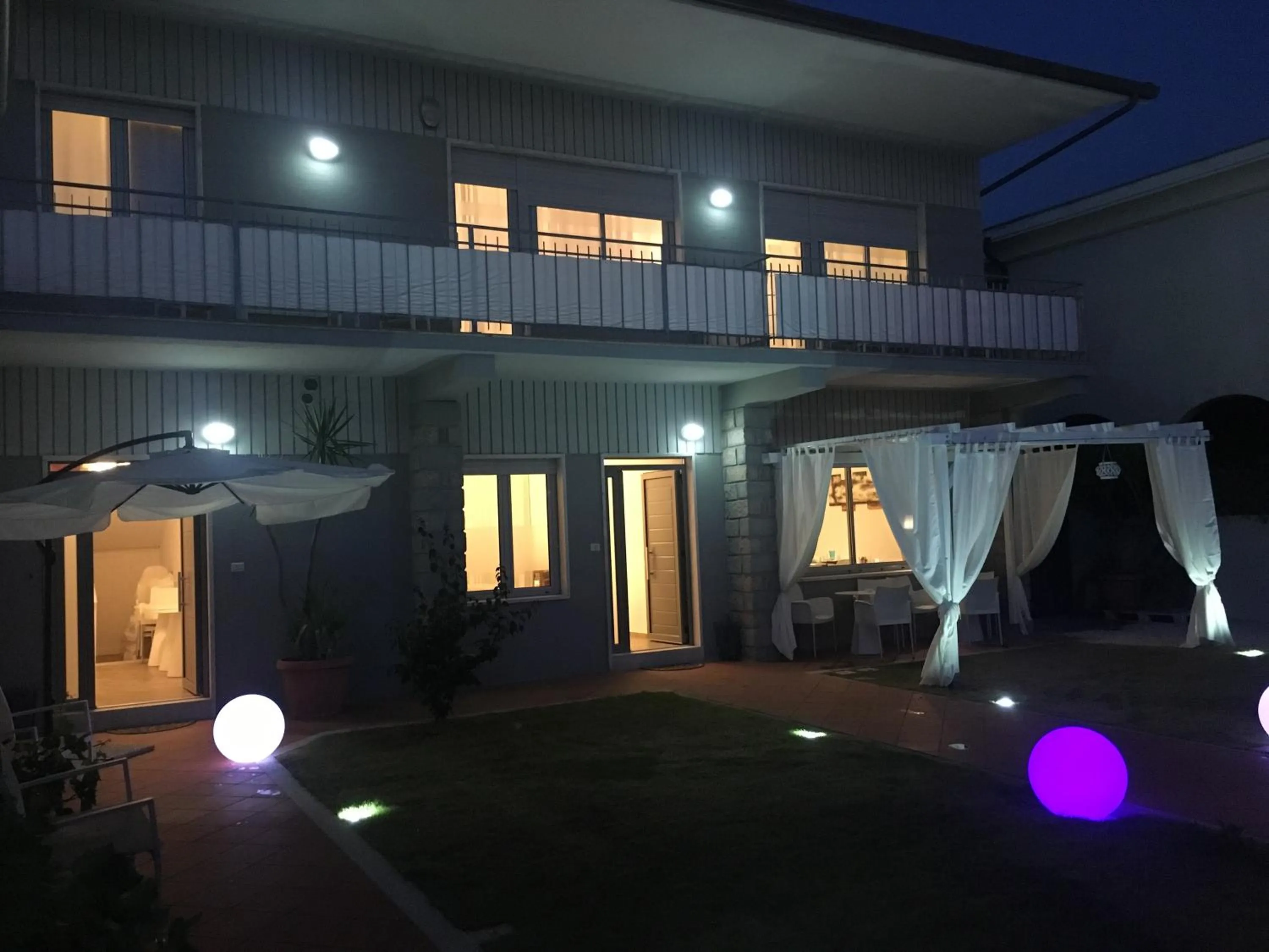 Property building in City Garden Guest House