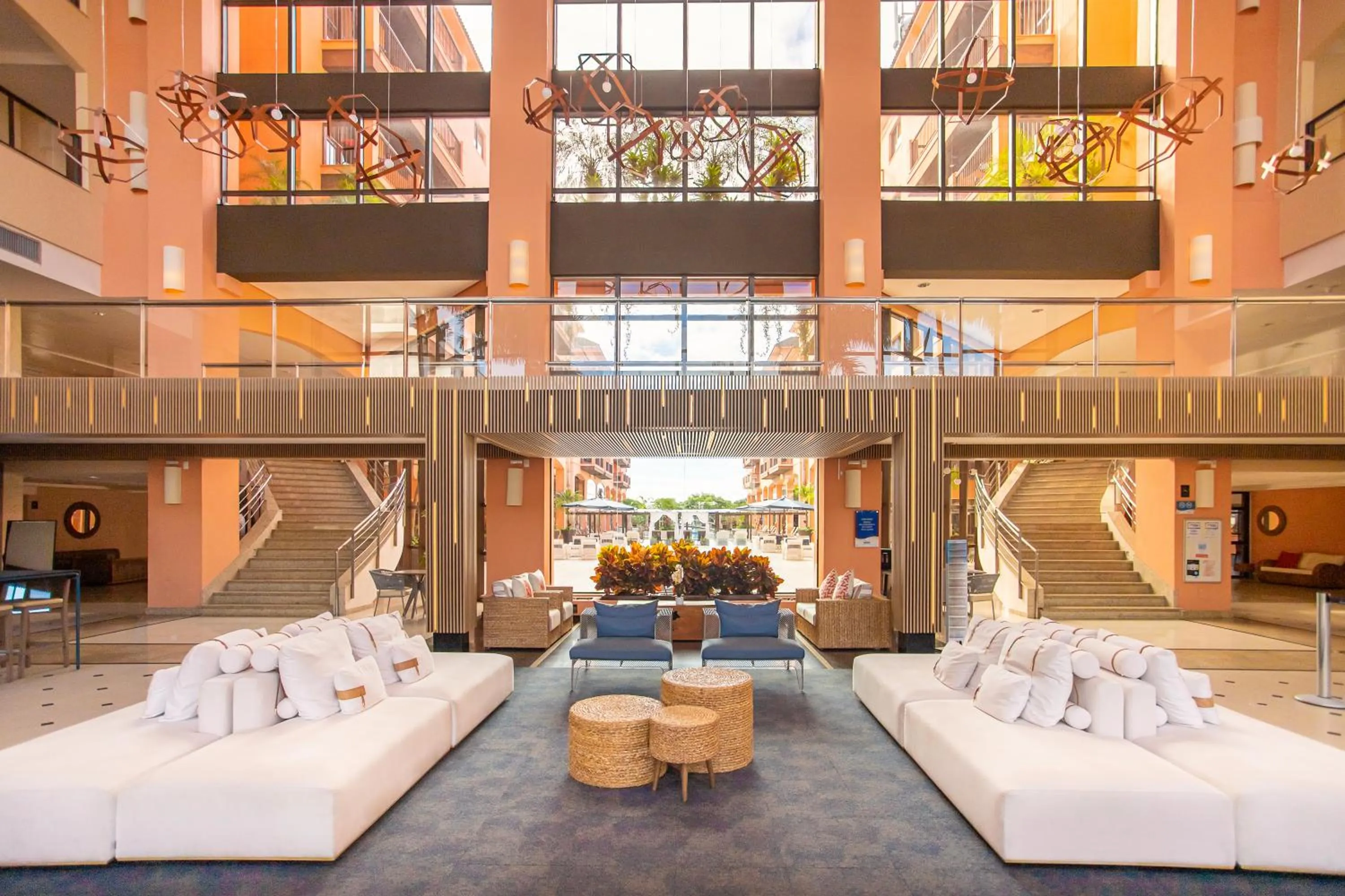 Lobby or reception in Hotel Jurerê Beach Village - OFICIAL