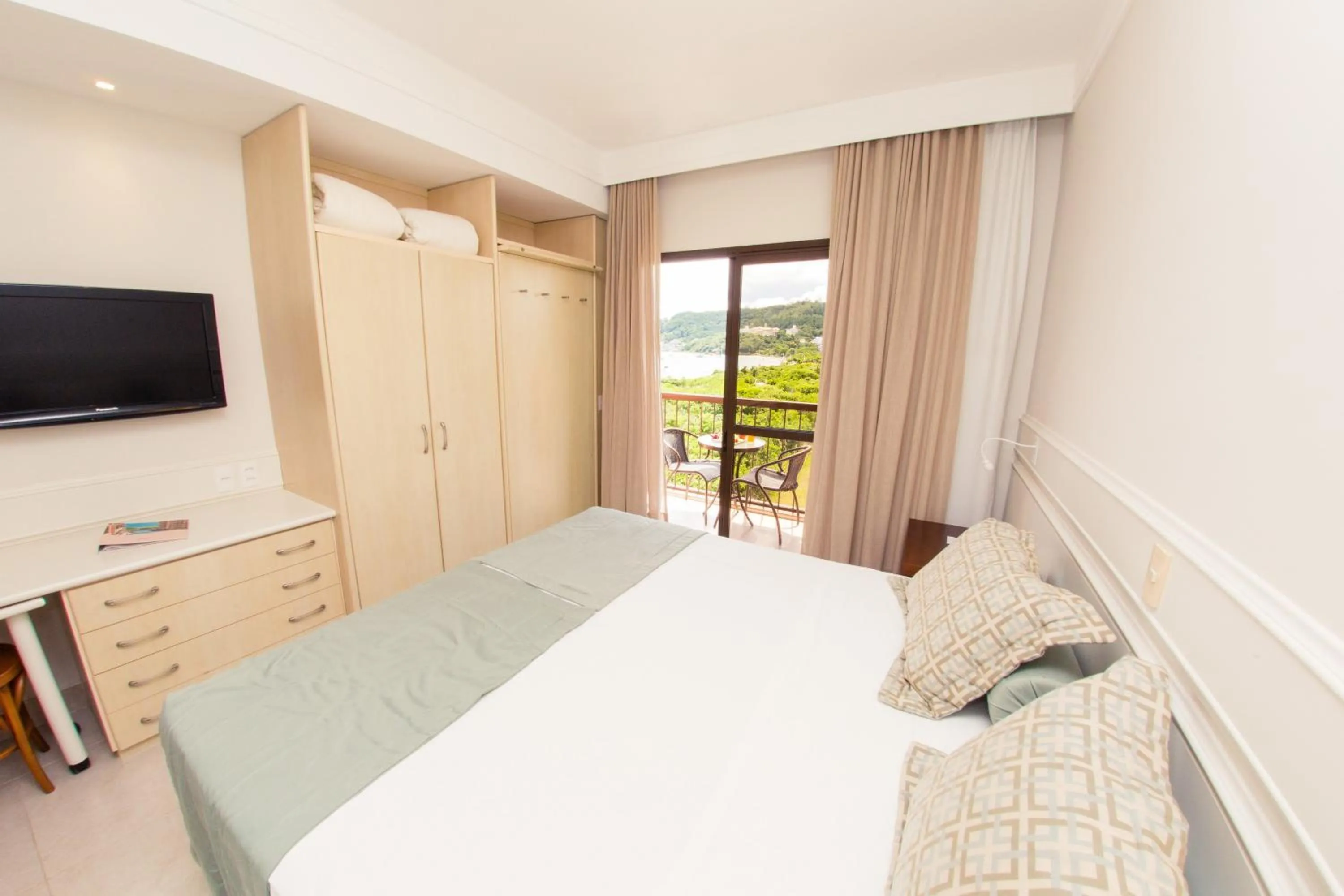 Bed in Hotel Jurerê Beach Village - OFICIAL