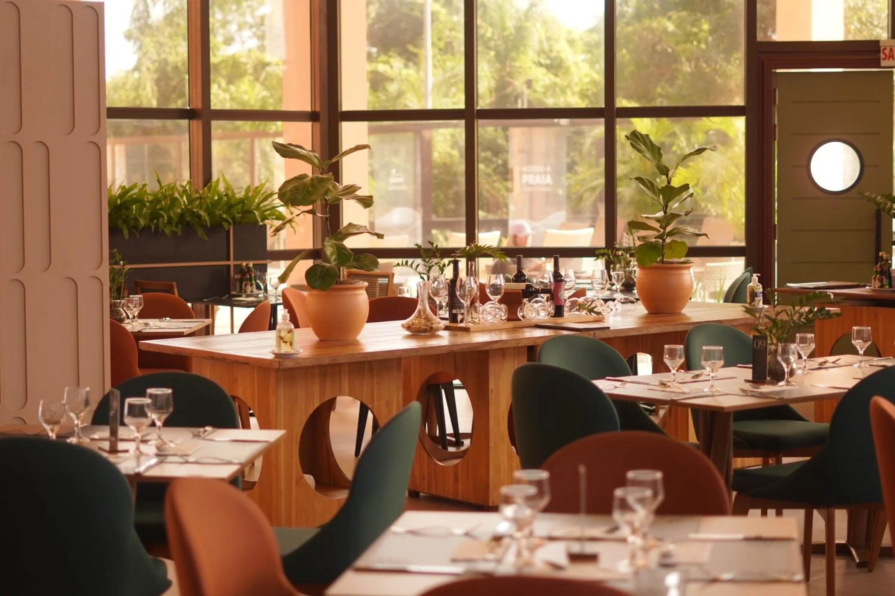 Restaurant/places to eat in Hotel Jurerê Beach Village - OFICIAL