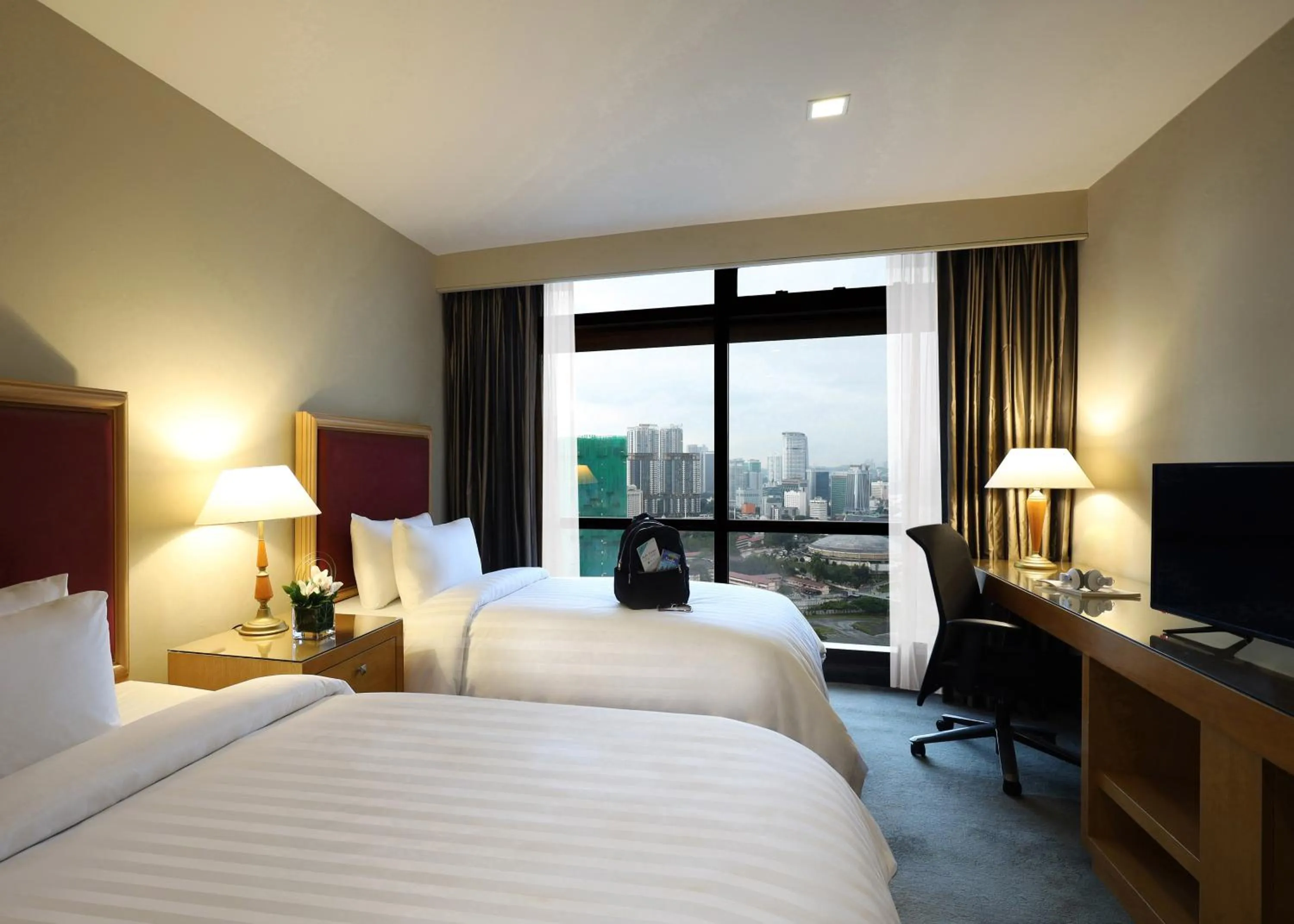 Bedroom, Bed in Berjaya Times Square Hotel, Kuala Lumpur