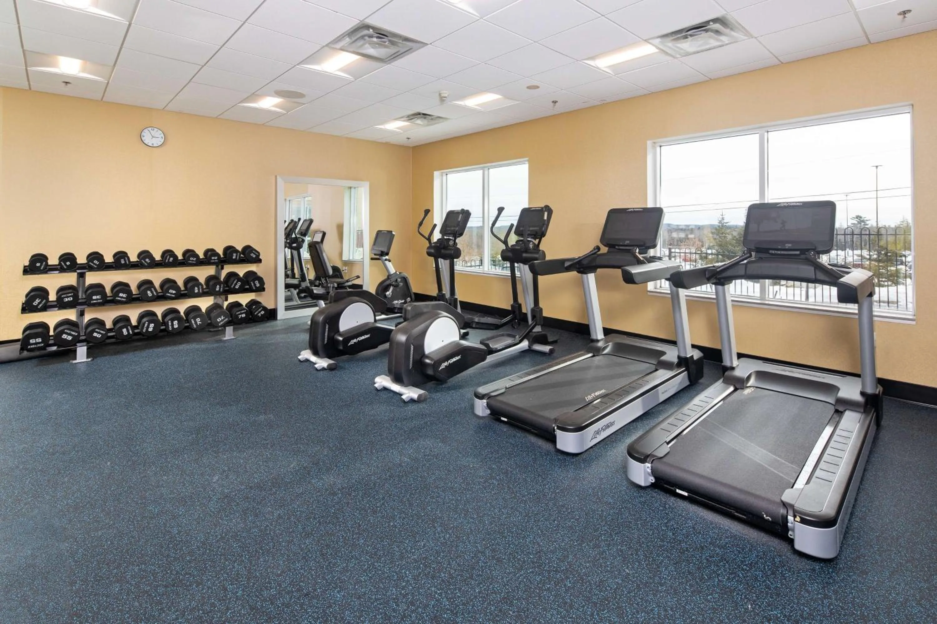 Fitness centre/facilities in Hilton Garden Inn Halifax Airport