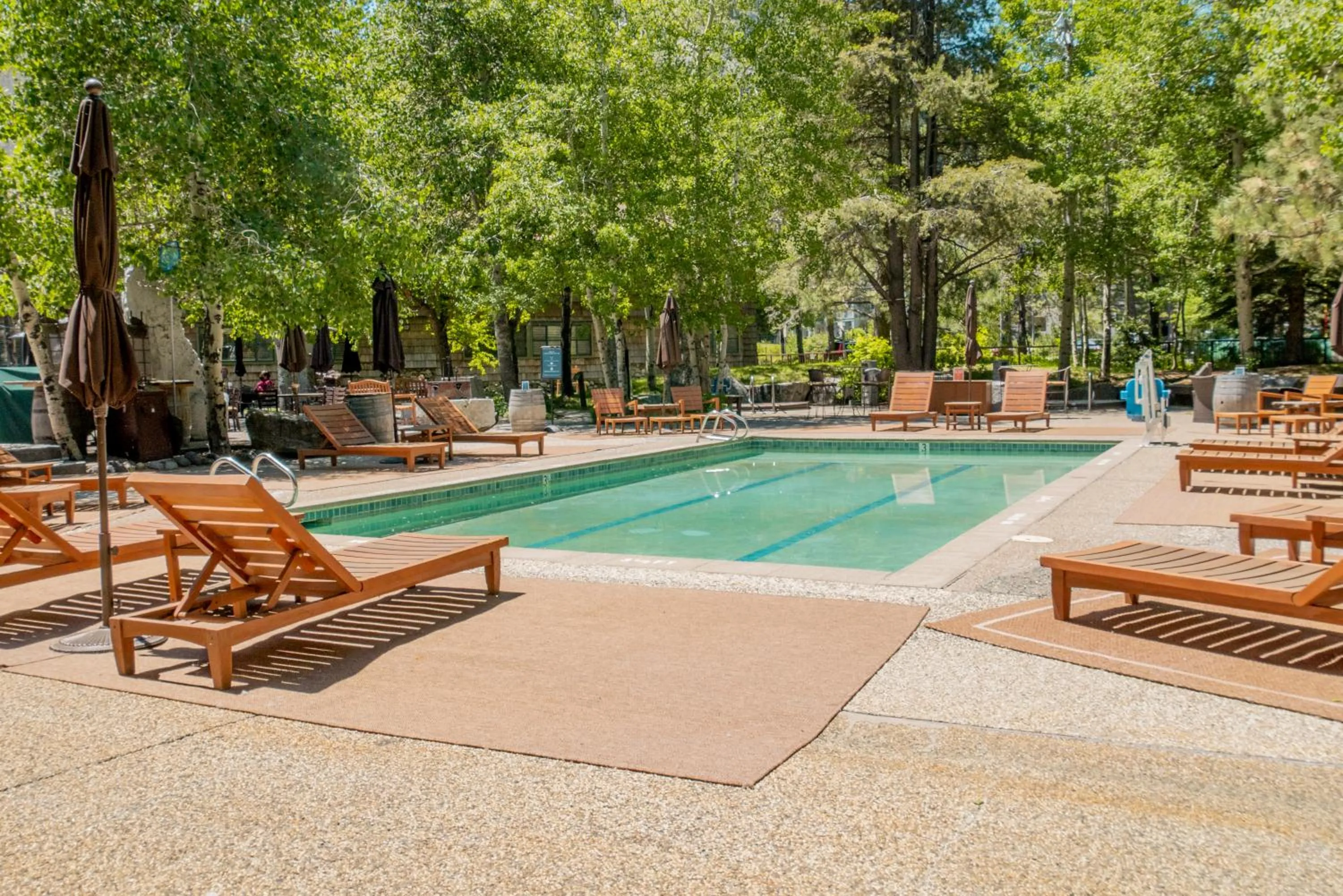 Swimming pool in PlumpJack Inn