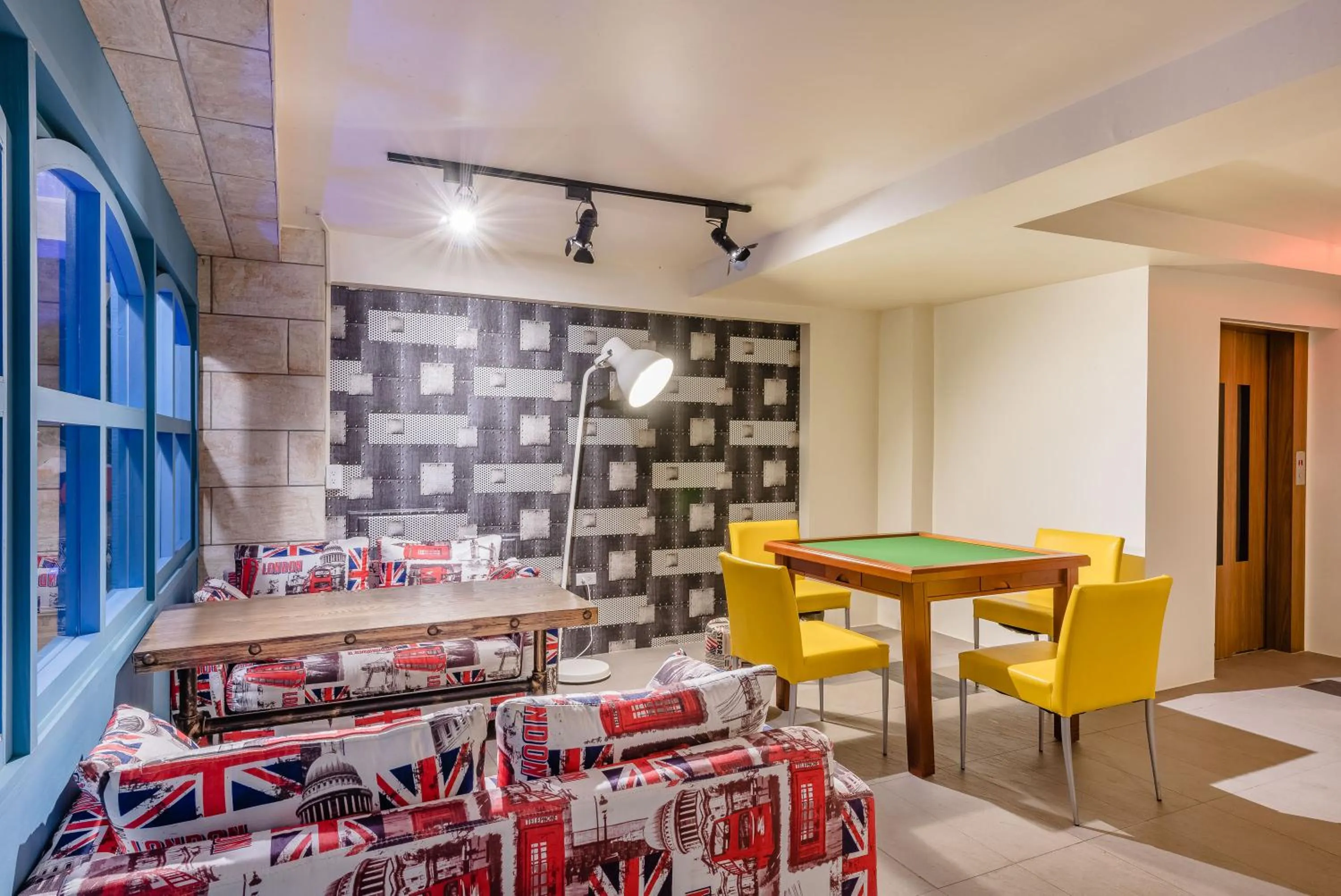 Decorative detail in Milan Yilan