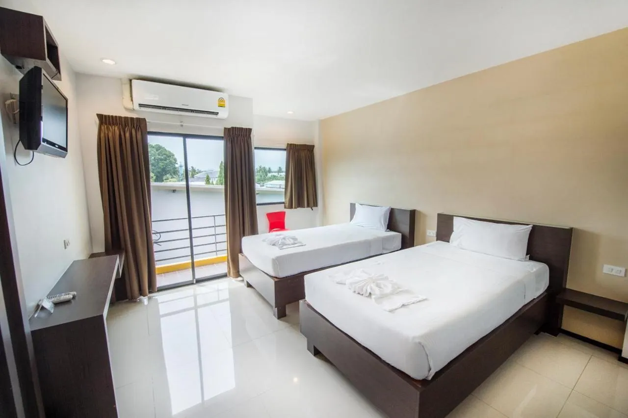 Photo of the whole room, Bed in Paradise Resort