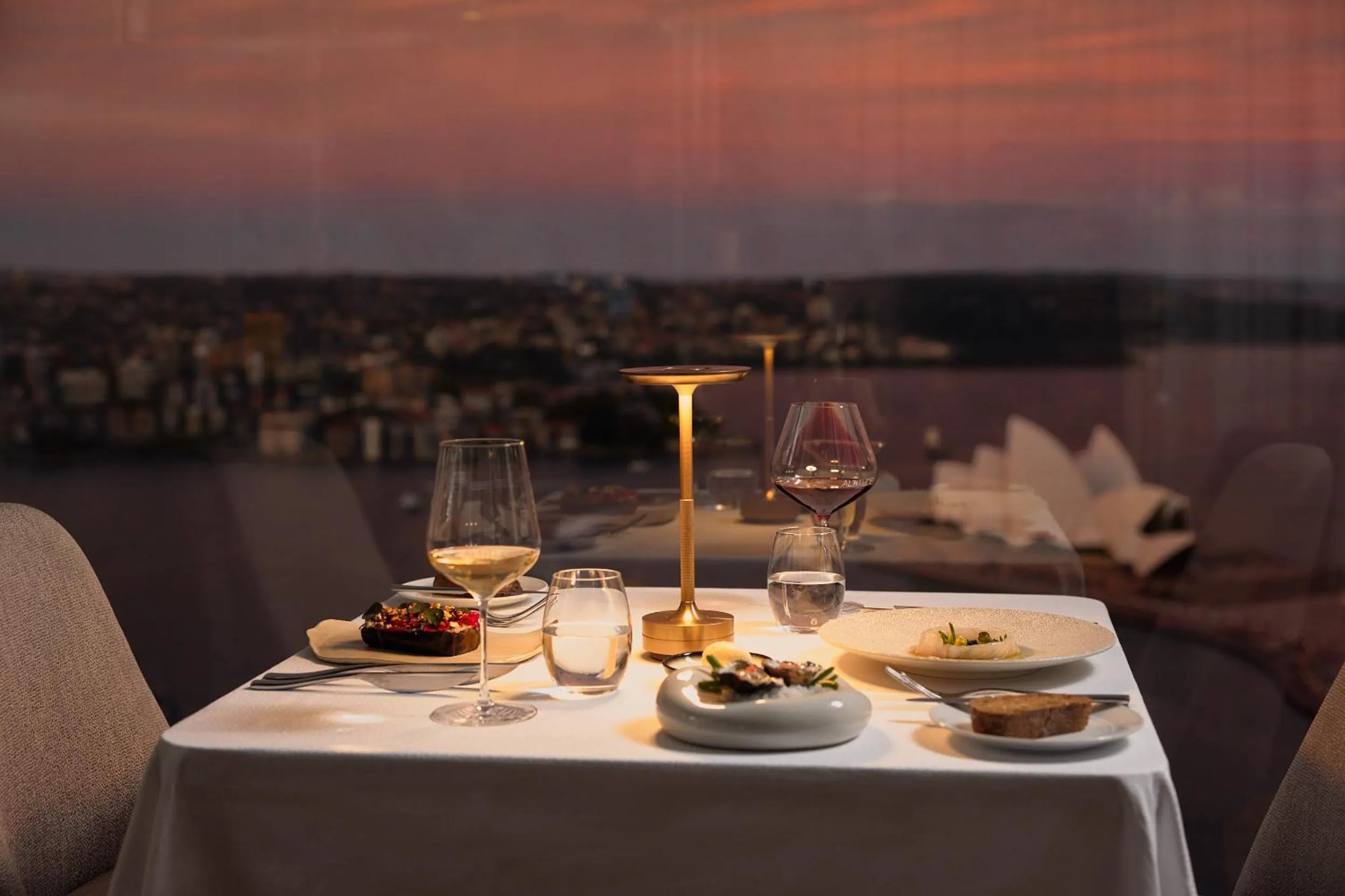 Restaurant/places to eat in Shangri-La Sydney