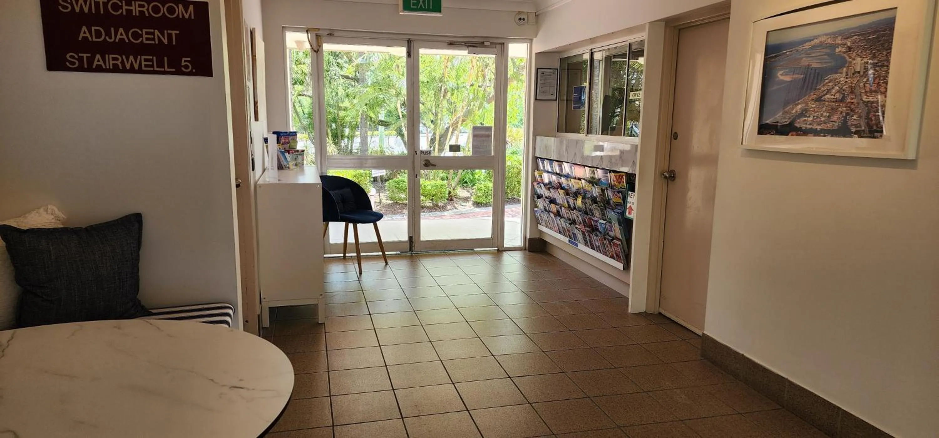 Lobby or reception in Bayview Waters Apartments