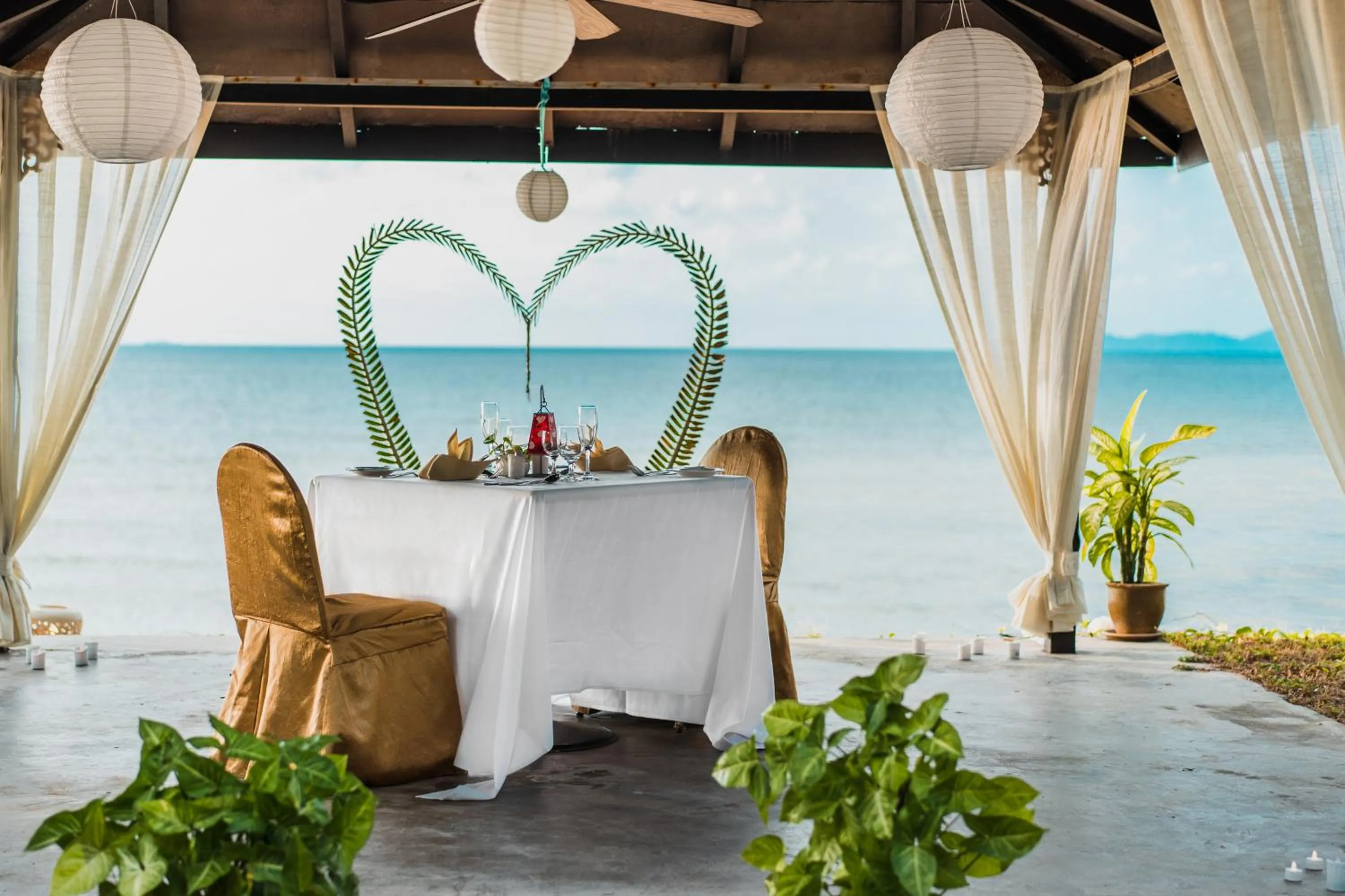 Restaurant/places to eat in Berjaya Tioman Resort