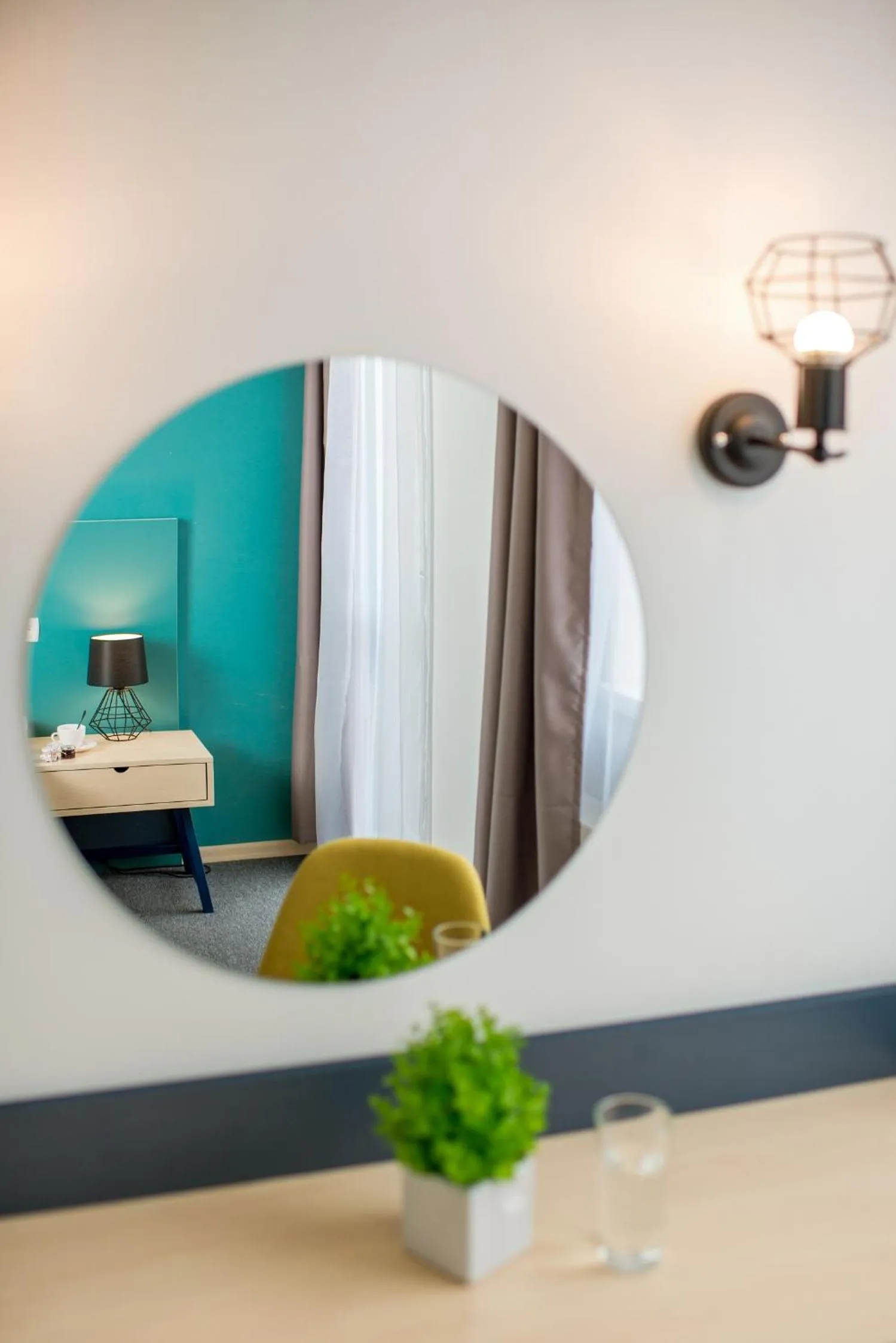 Decorative detail in Jam Hotel Hnatyuka