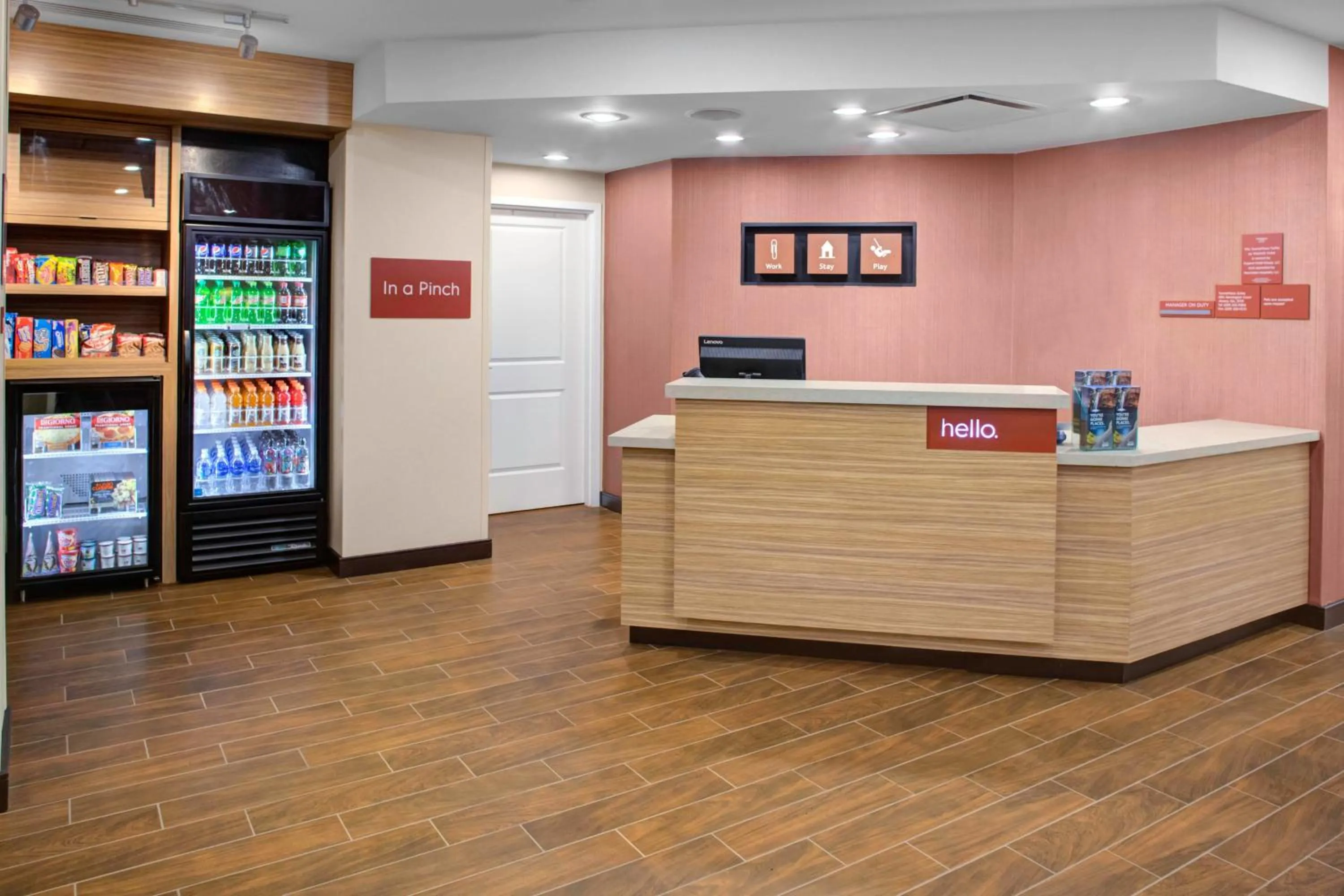 Lobby or reception in TownePlace Suites by Marriott Albany