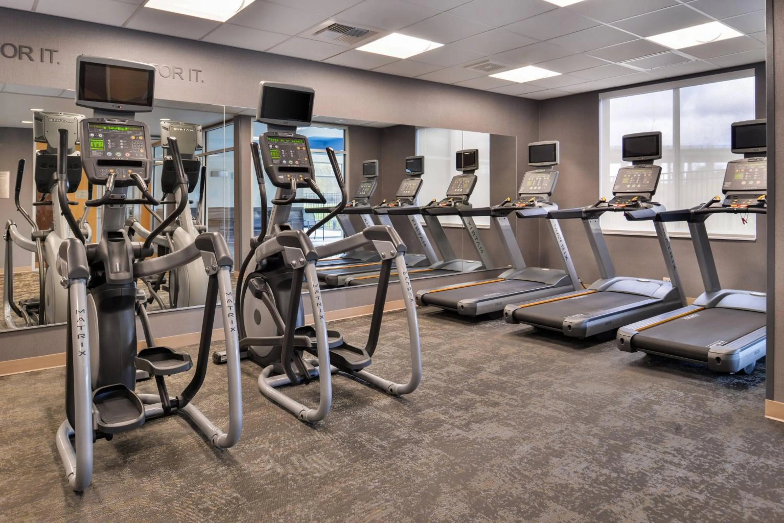 Fitness centre/facilities in Fairfield Inn & Suites by Marriott Eugene East/Springfield
