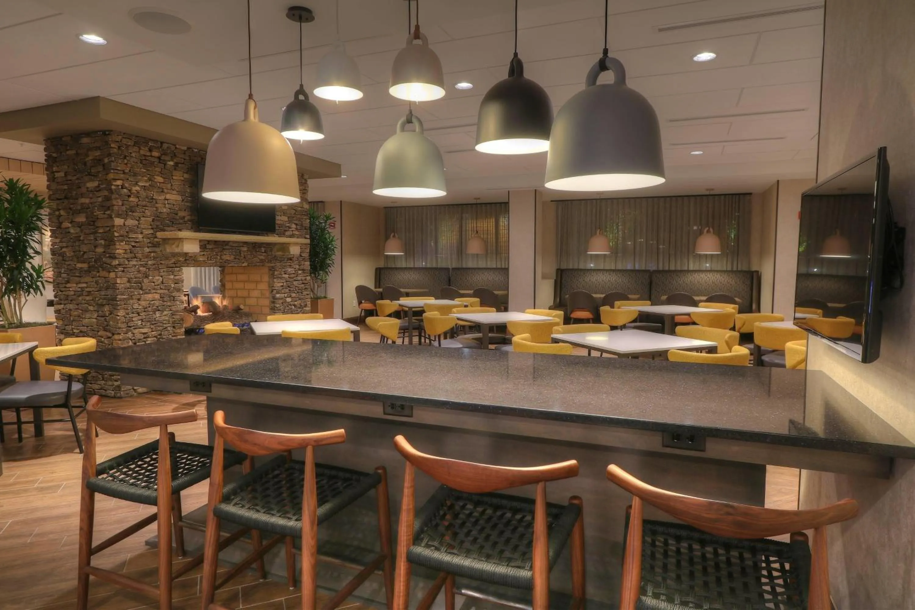 Restaurant/places to eat in Fairfield Inn & Suites by Marriott Gatlinburg Downtown