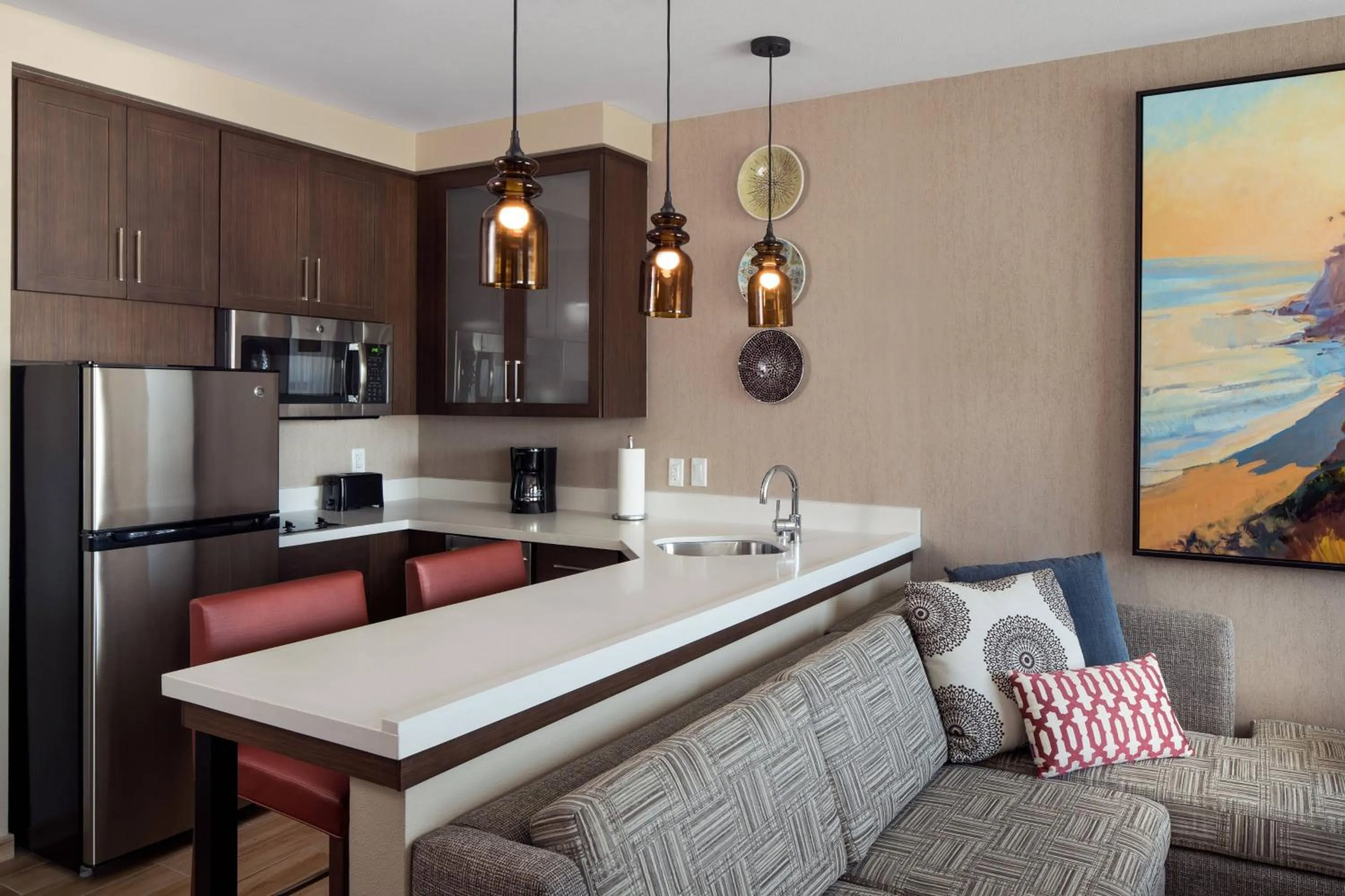 Kitchen or kitchenette in Residence Inn by Marriott Santa Barbara Goleta