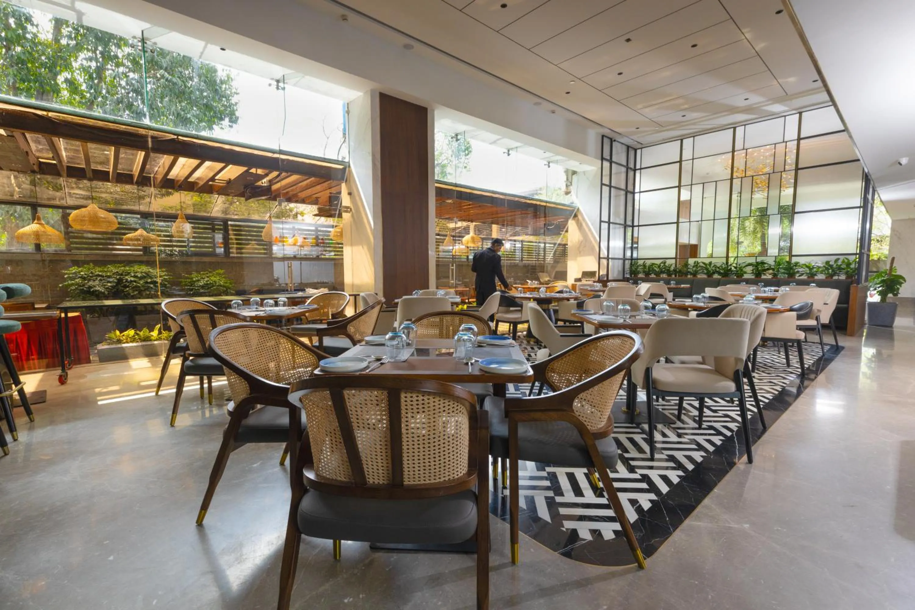 Restaurant/places to eat in Yogi Executive, Navi Mumbai