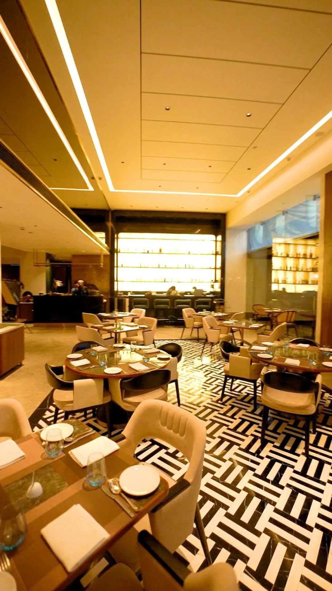 Restaurant/places to eat in Yogi Executive, Navi Mumbai