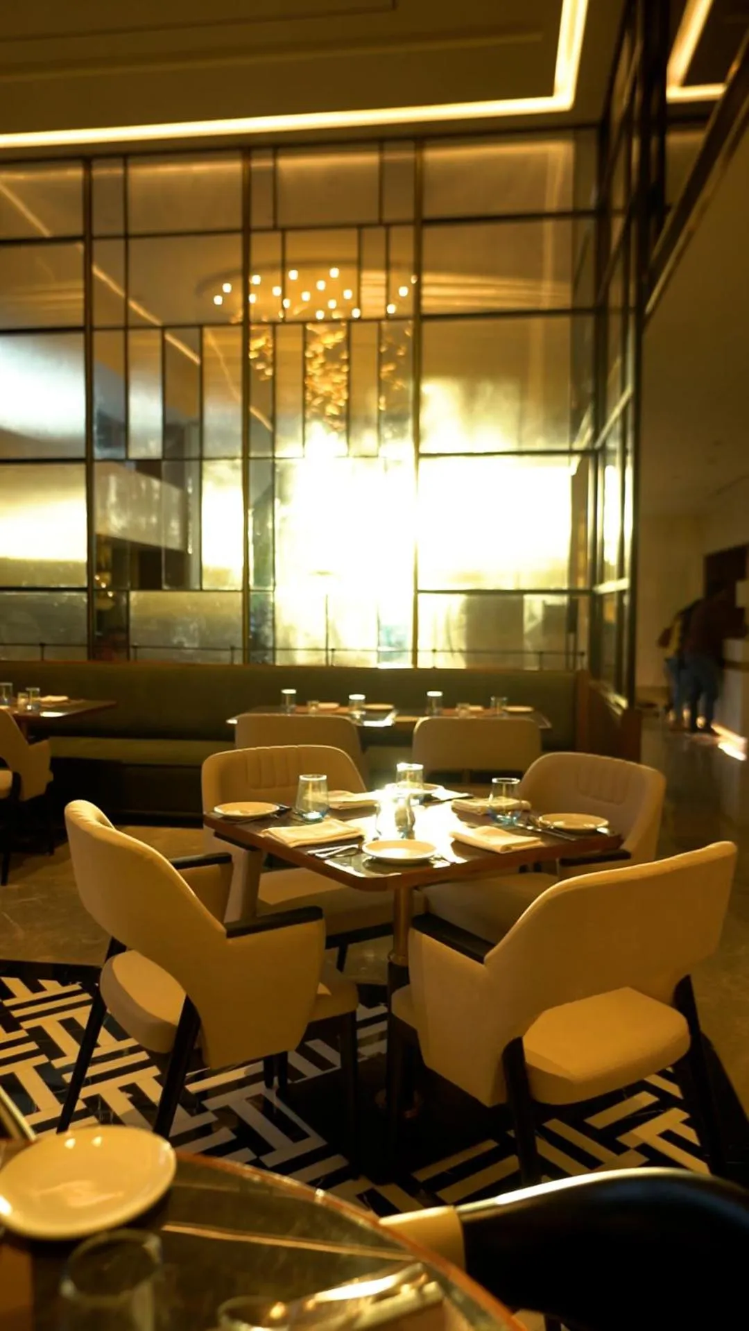 Restaurant/places to eat in Yogi Executive, Navi Mumbai
