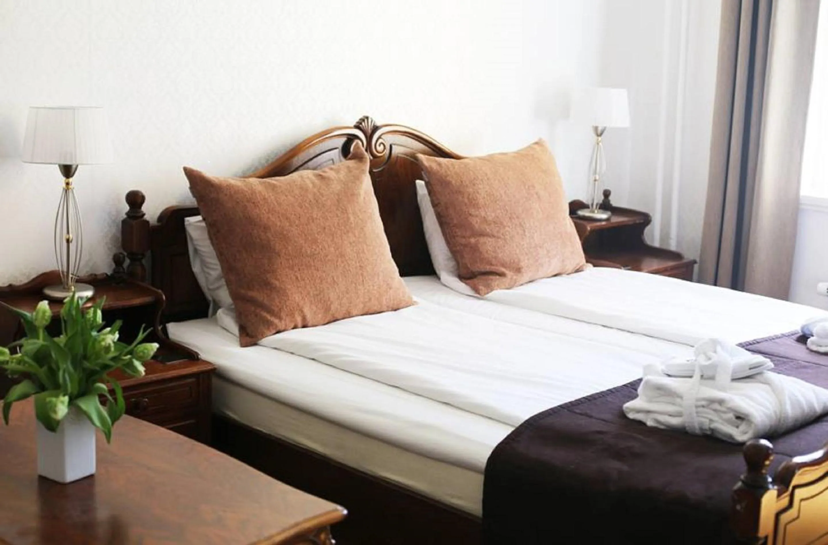 Photo of the whole room, Bed in Frimurarehotellet; Sure Hotel Collection by Best Western