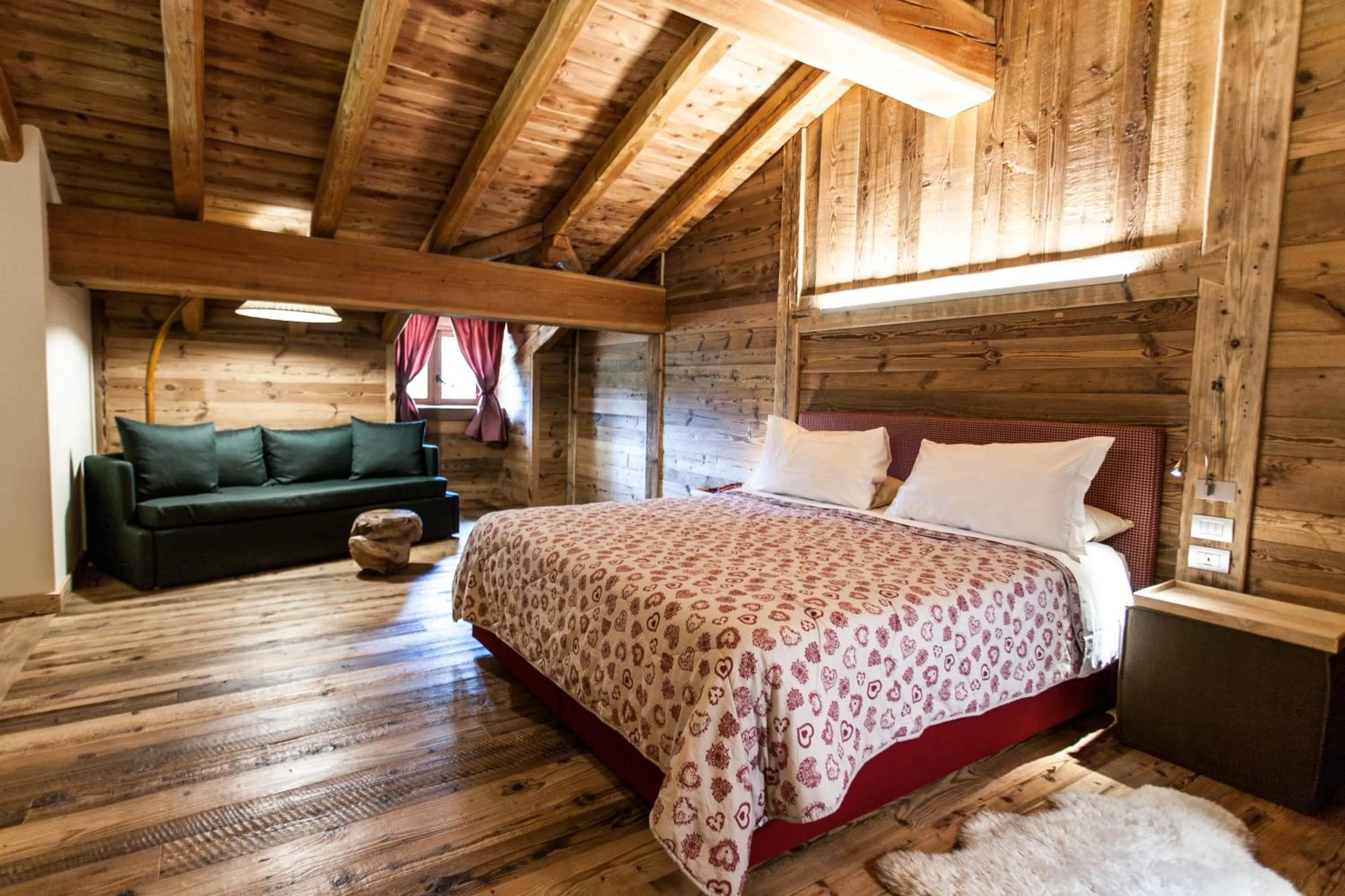 Bedroom, Bed in Chalet Eden Eco Hotel, Restaurant & Wellness