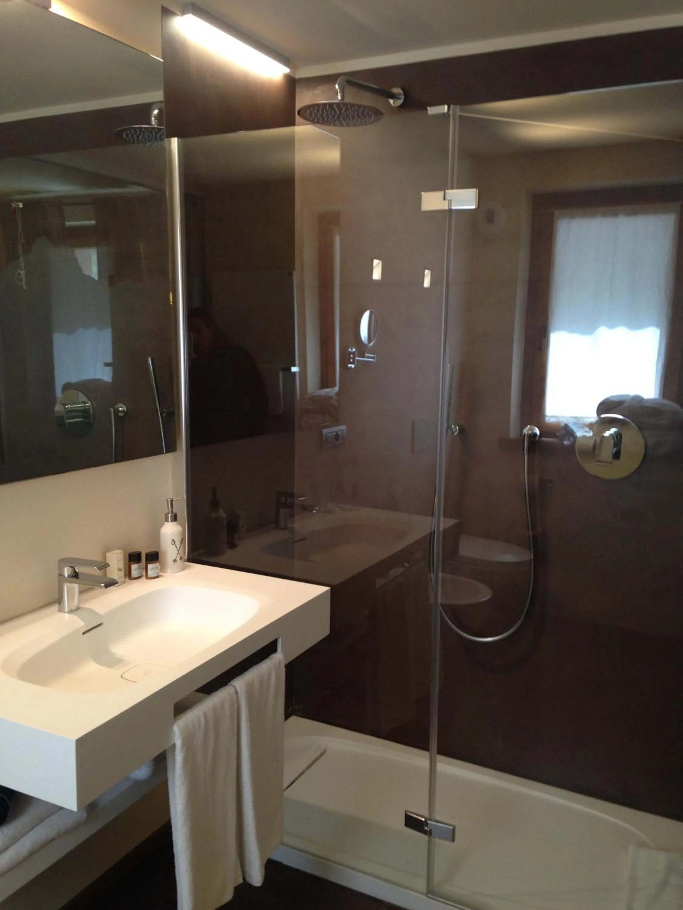 Bathroom in Chalet Eden Eco Hotel, Restaurant & Wellness