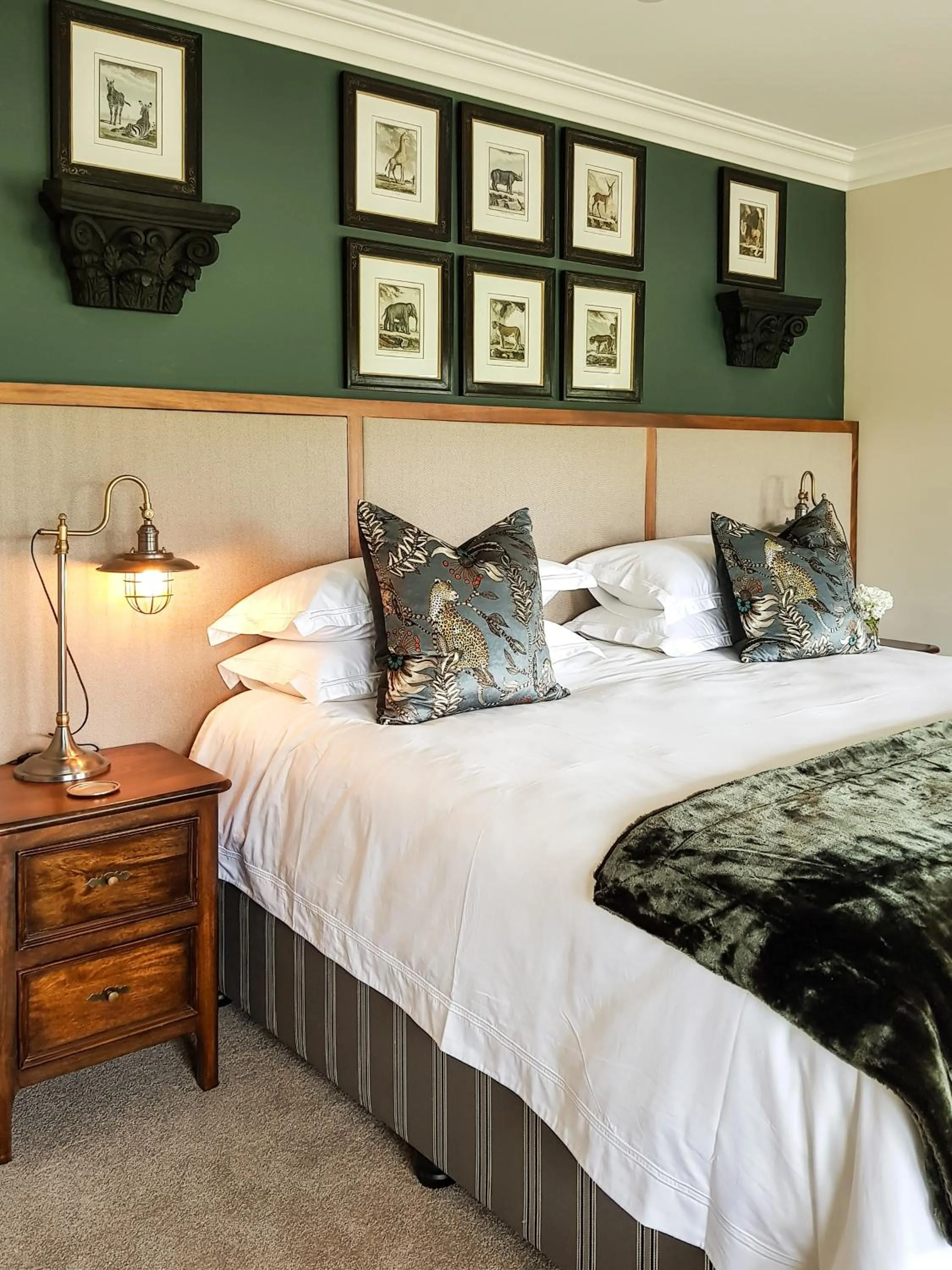 Bed in Bosch Hoek Golf & Lodge