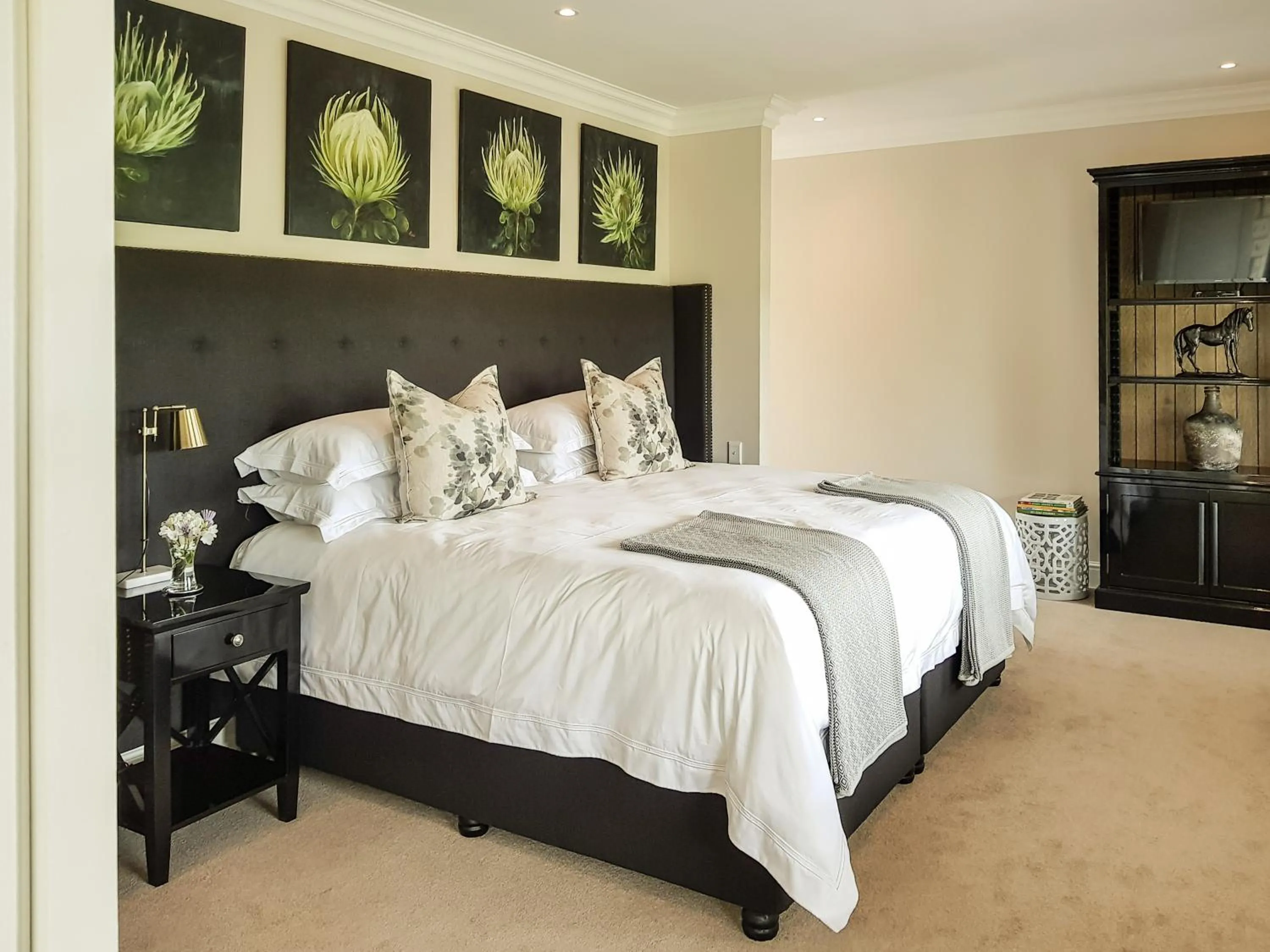 Bedroom, Bed in Bosch Hoek Golf & Lodge