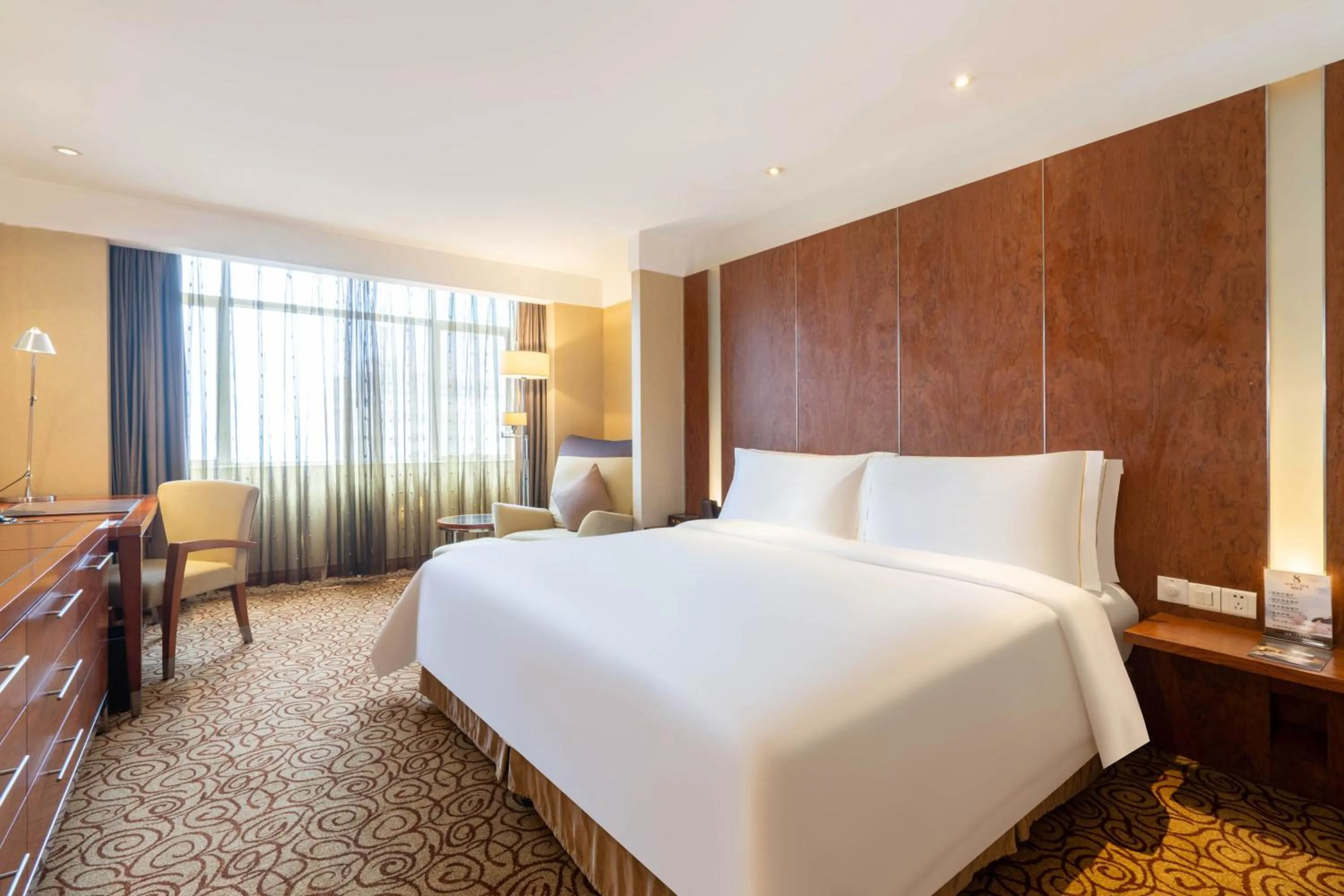 Bedroom in Dekin Hotel Chongqing Jiefangbei