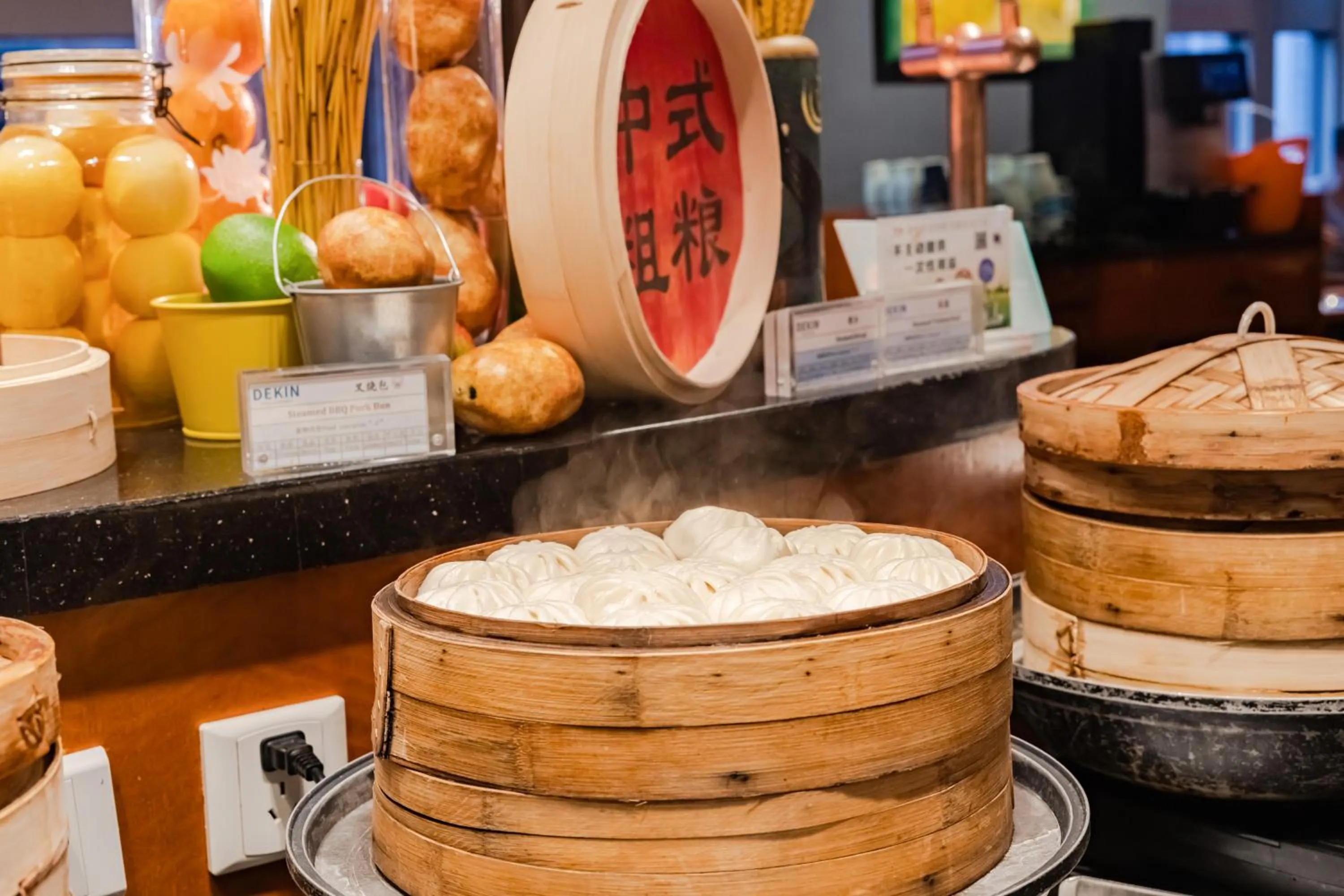 Buffet breakfast, Food in Dekin Hotel Chongqing Jiefangbei