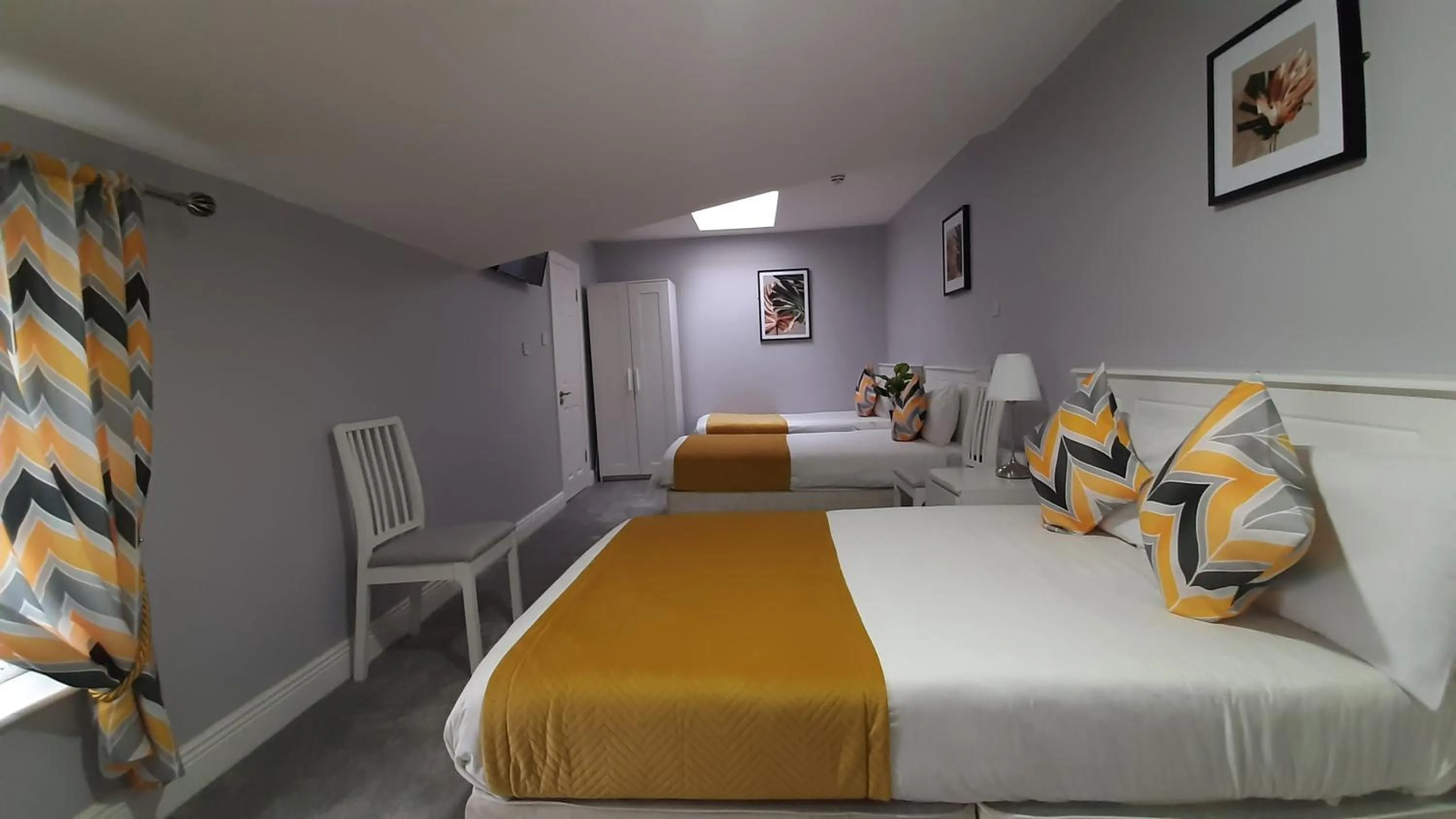 Photo of the whole room, Bed in The 'Rafter's Gastropub